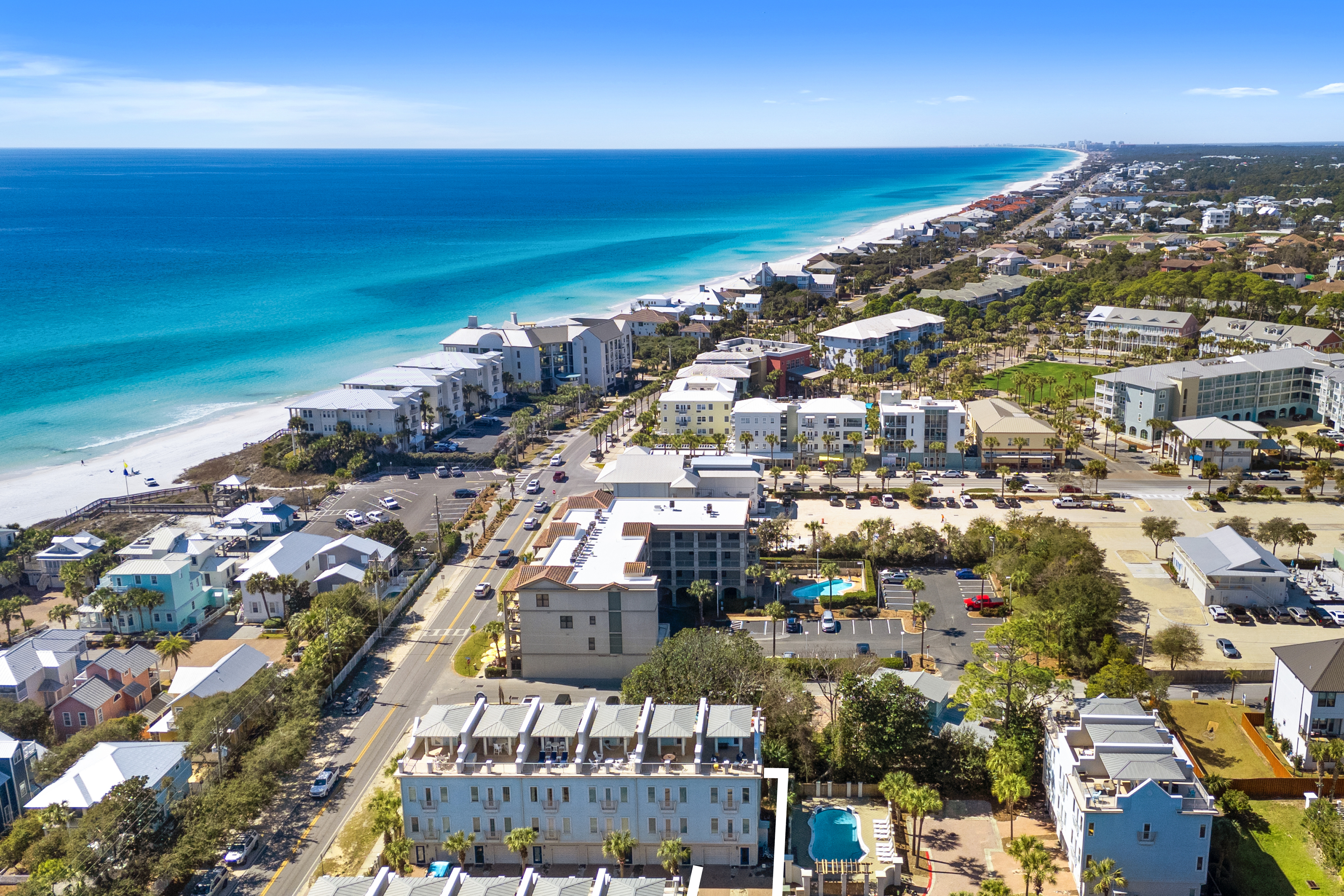  Remodeled End-Unit Townhome With gulf Views And Rooftop Retreat - 物件實景