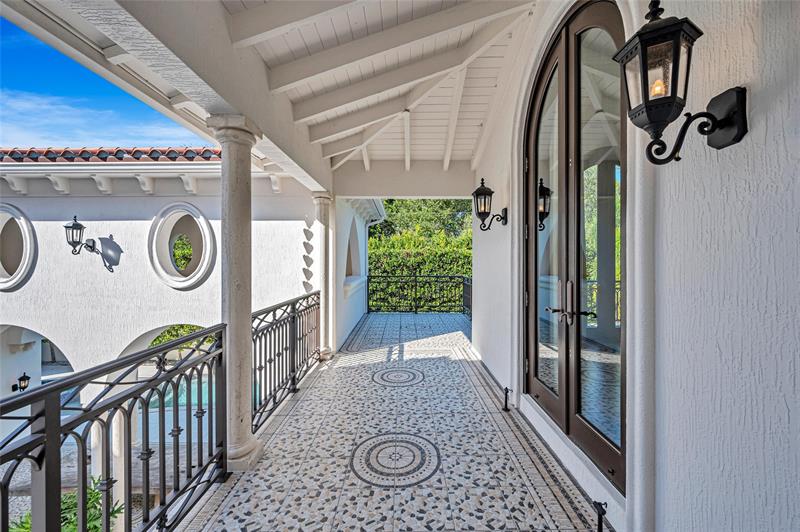 Miami, Florida, 33143, United States, 8 Bedrooms Bedrooms, ,10 BathroomsBathrooms,Residential,For Sale,1989350