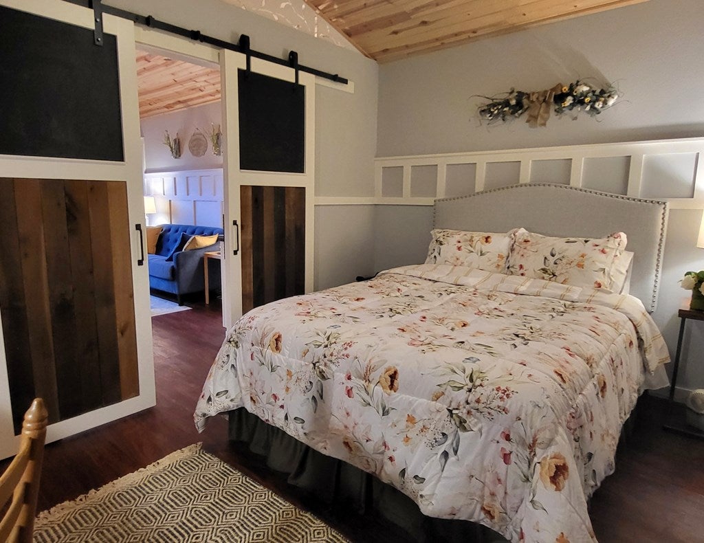 Morganton, Georgia, 30560, United States, 3 Bedrooms Bedrooms, ,4 BathroomsBathrooms,Residential,For Sale,1826410