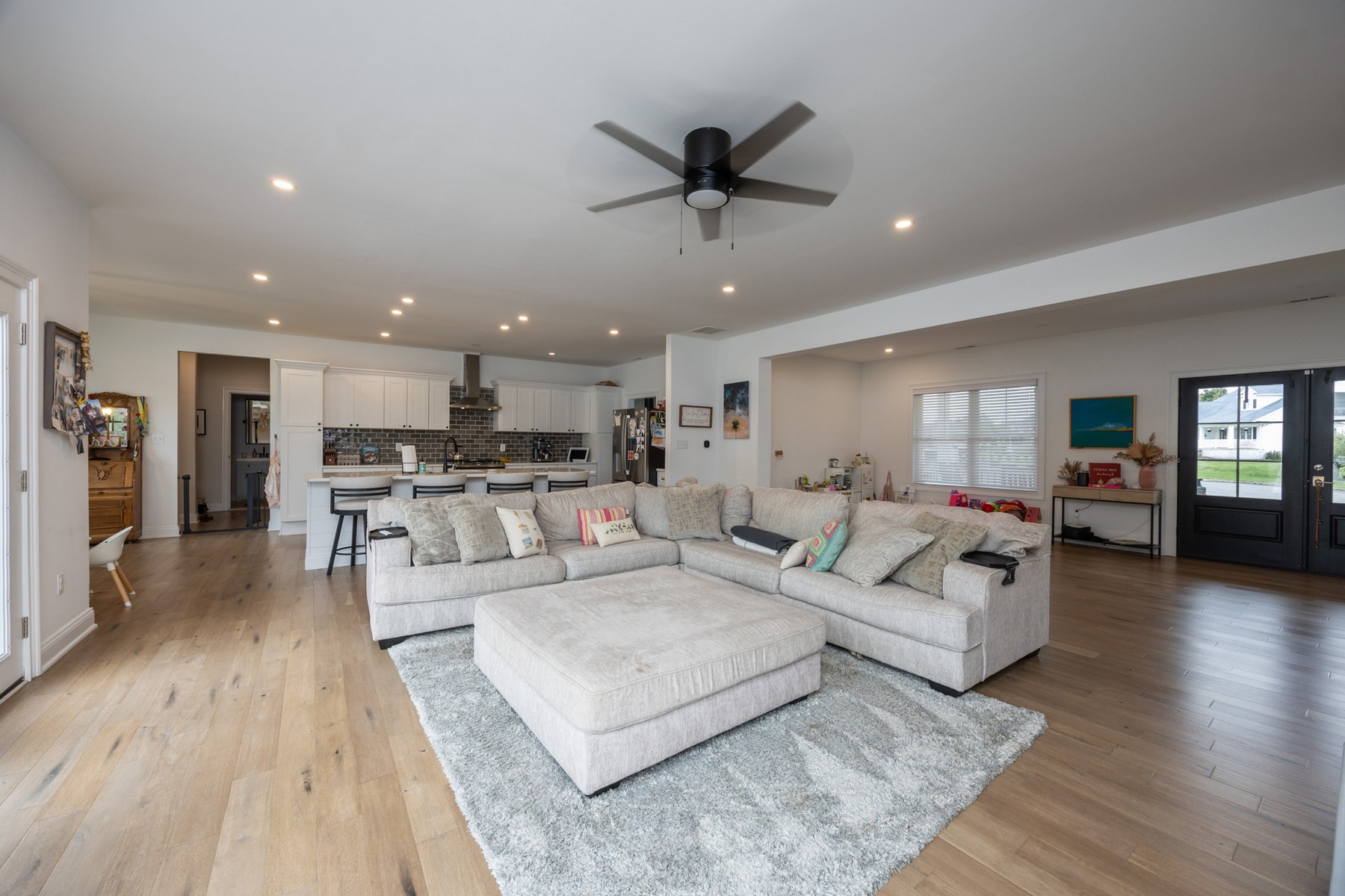  28 Queen Anne Court - 物件實景