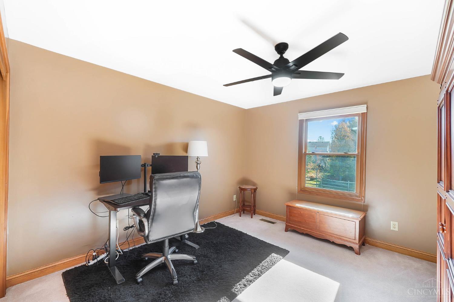 Hamilton, Ohio, 45013, United States, 4 Bedrooms Bedrooms, ,4 BathroomsBathrooms,Residential,For Sale,2000697