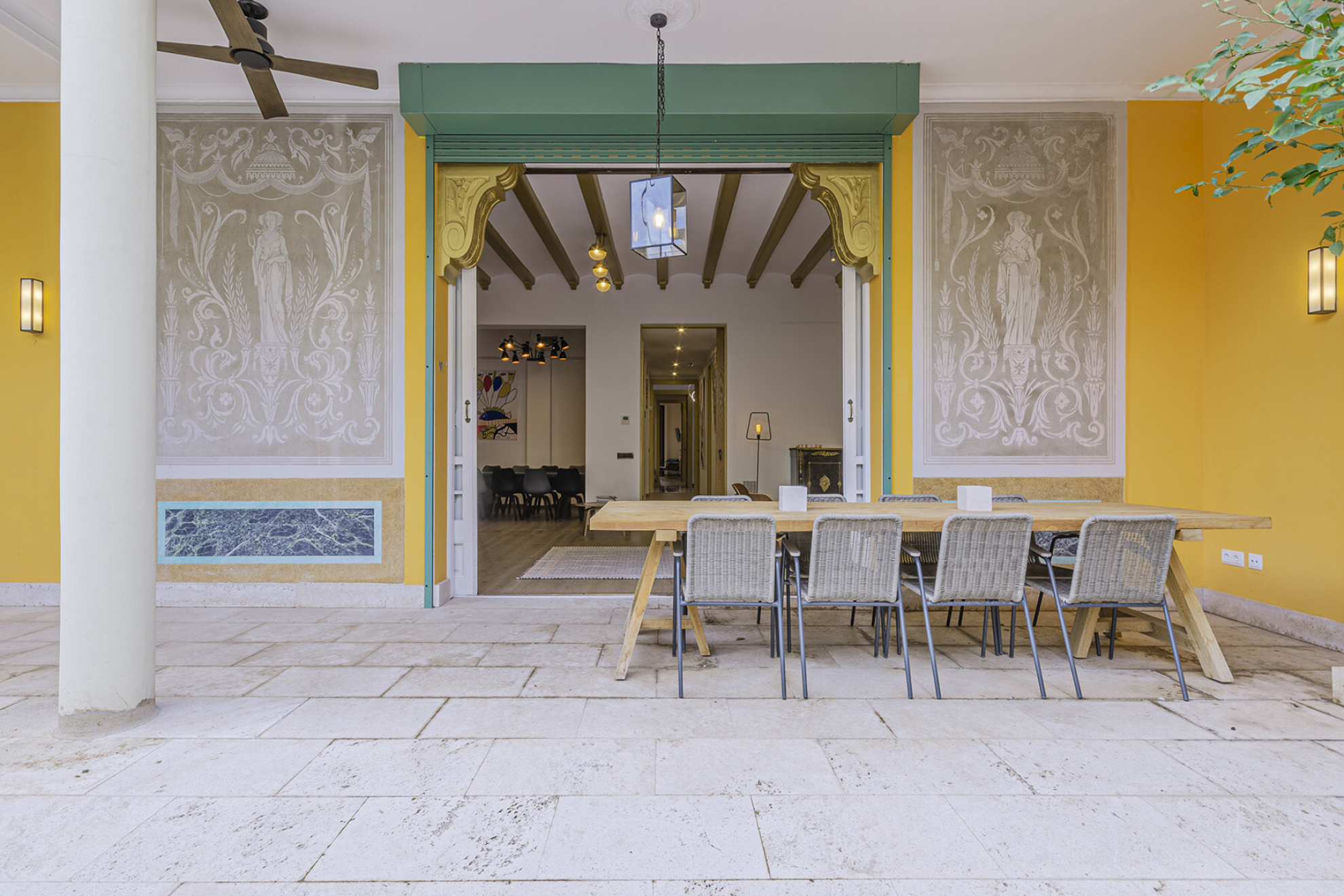  Renovated luxury house with terrace for sale in Eixample, Barcelona - 物件實景