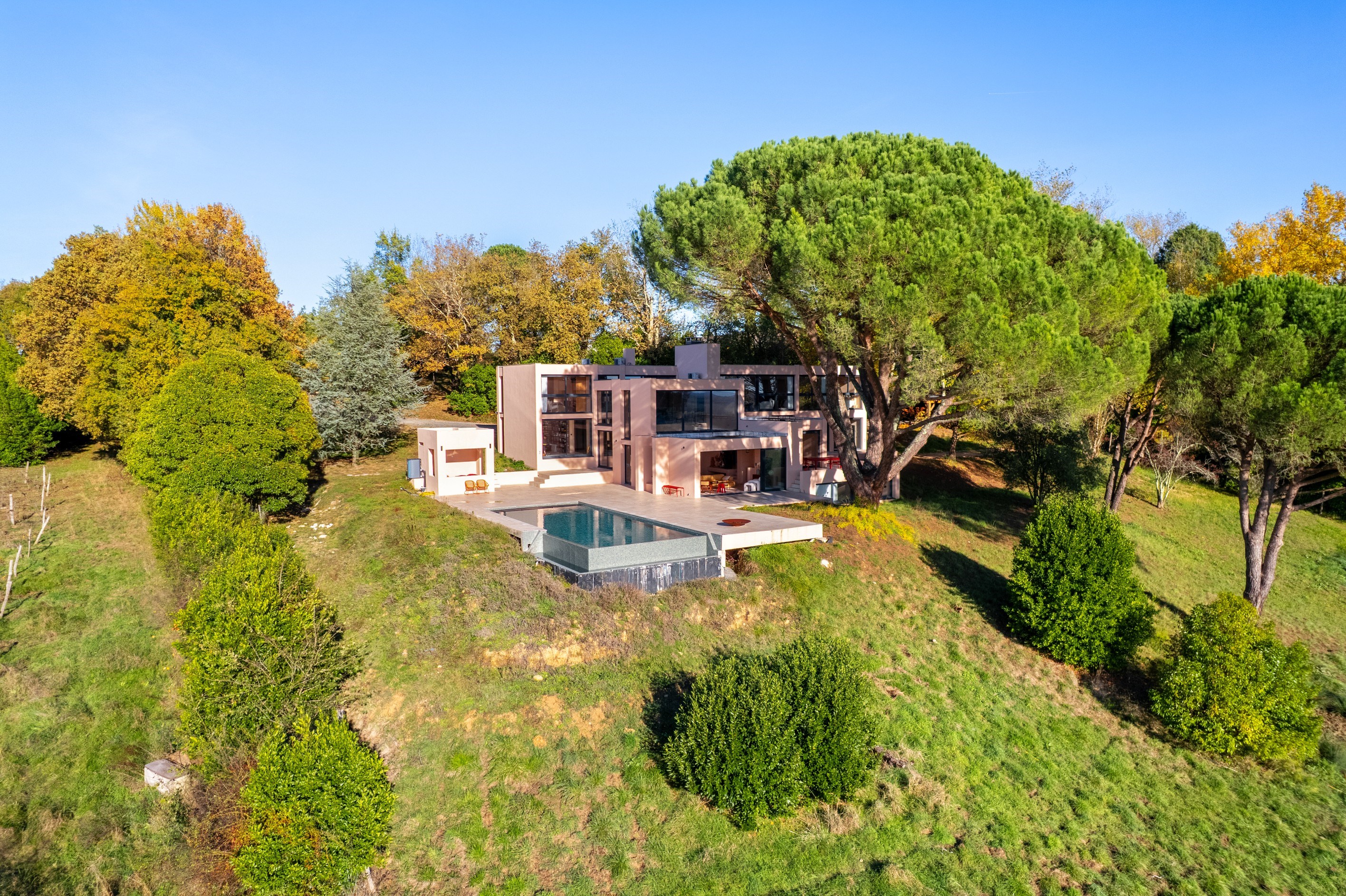  EXCEPTIONAL ARCHITECT-DESIGNED VILLA - PANORAMIC VIEWS OF THE GARONNE RIVER AND… - 物件實景