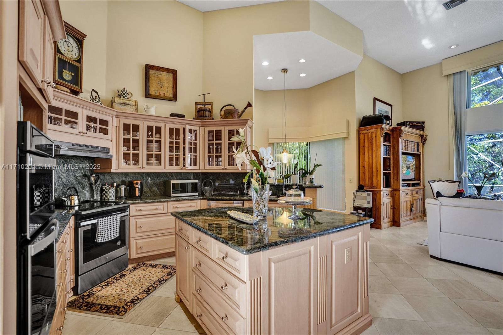 Boca Raton, Florida, 33498, United States, 3 Bedrooms Bedrooms, ,4 BathroomsBathrooms,Residential,For Sale,1684382