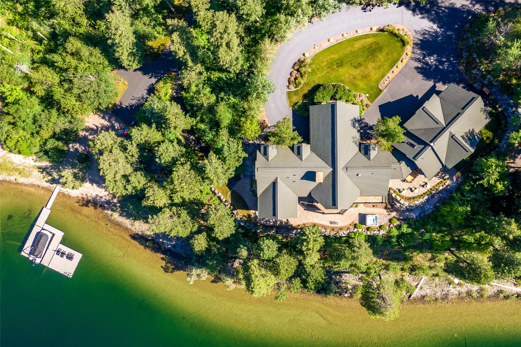  Swan Lake Legacy Estate - 物件實景