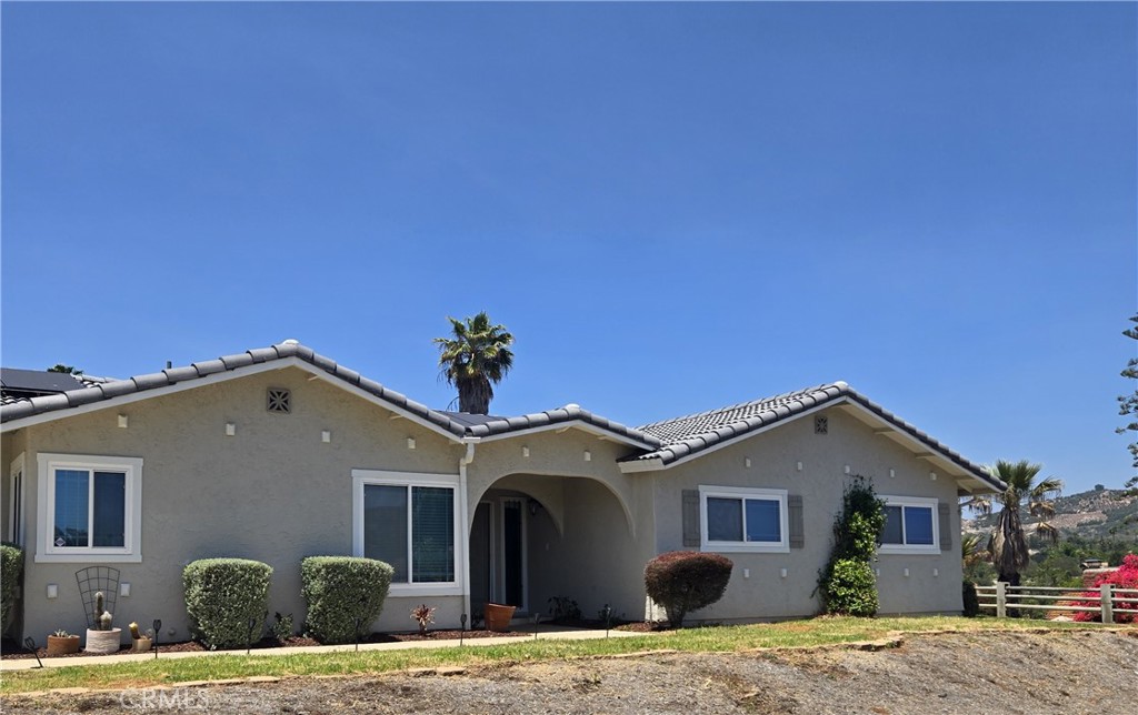 Escondido, California, 92025, United States, 3 Bedrooms Bedrooms, ,2 BathroomsBathrooms,Residential,For Sale,1986059