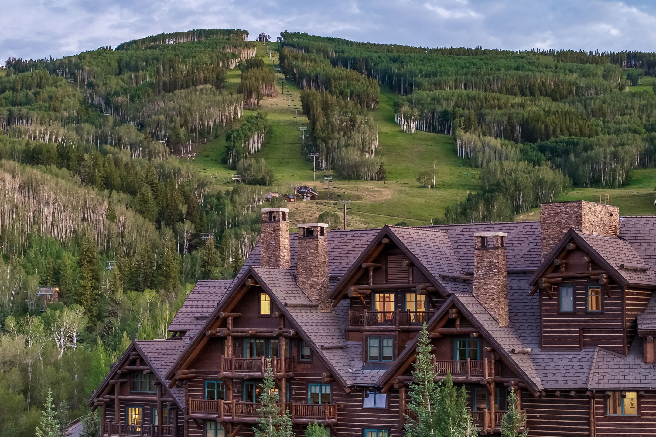  This Extraordinary Penthouse is a Legacy Mountain Residence - 物件實景