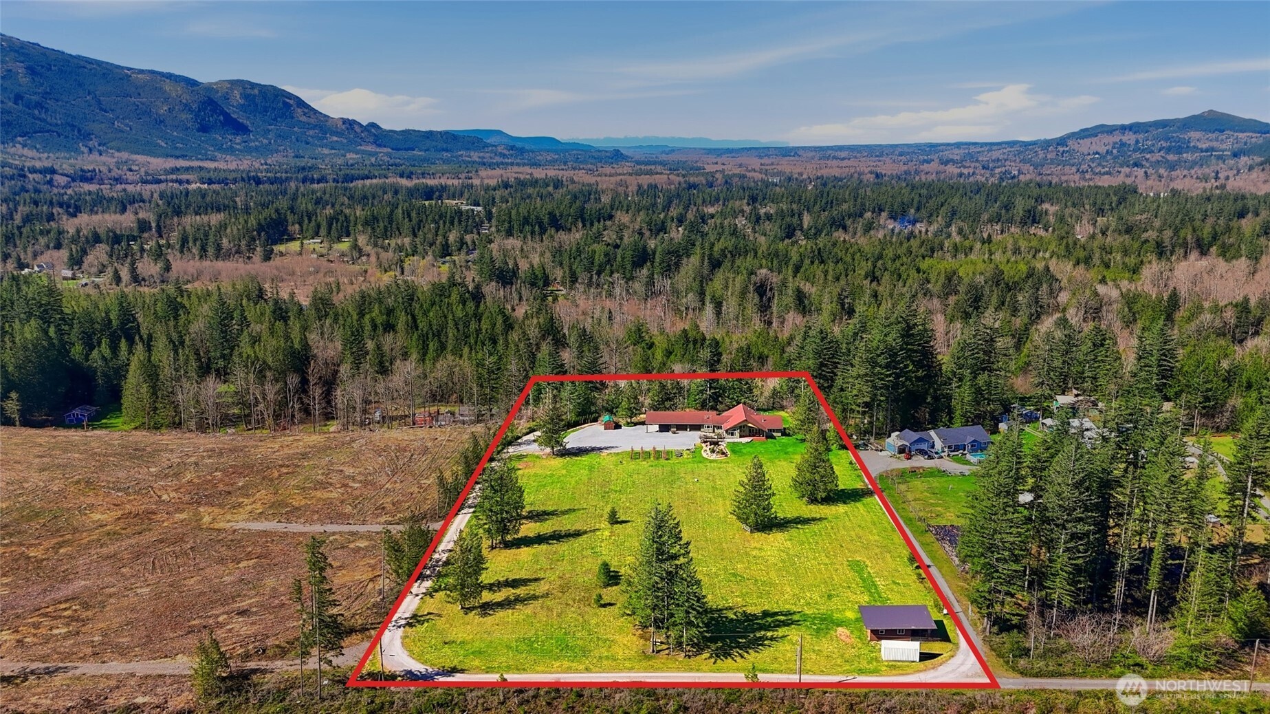 Gold Bar, Washington, 98251, United States, 4 Bedrooms Bedrooms, ,2 BathroomsBathrooms,Residential,For Sale,2032220