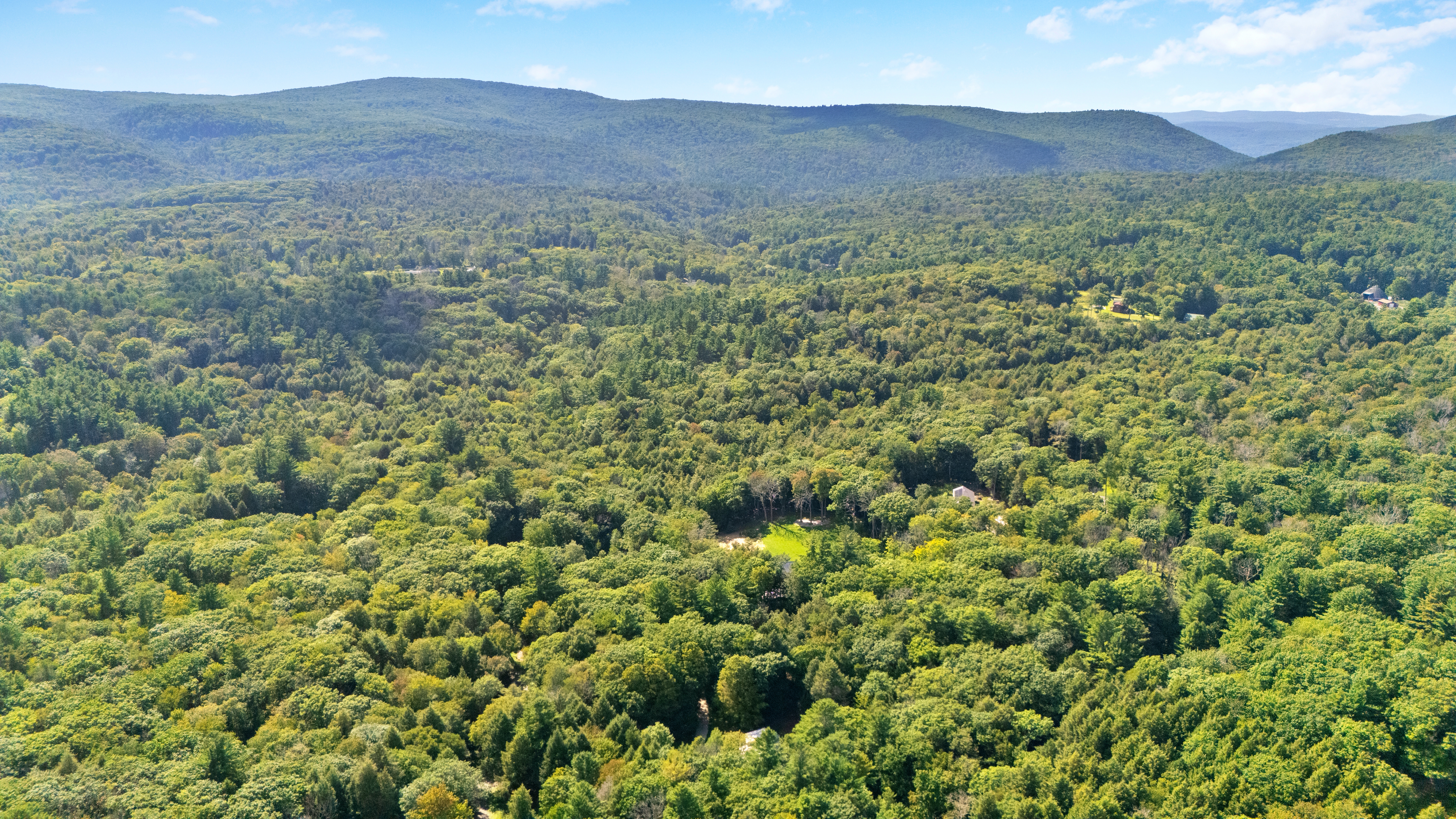  Modern Berkshire Sanctuary on 4 Acres with Mountain Views - 物件實景