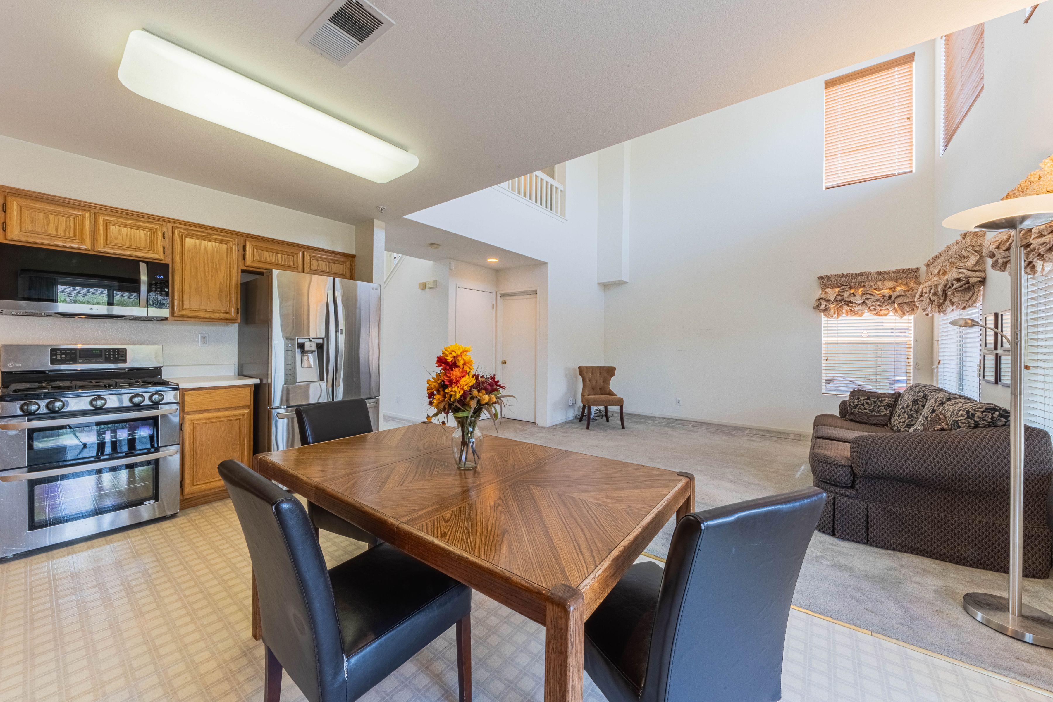  362 Zinfandel Way - 物件實景