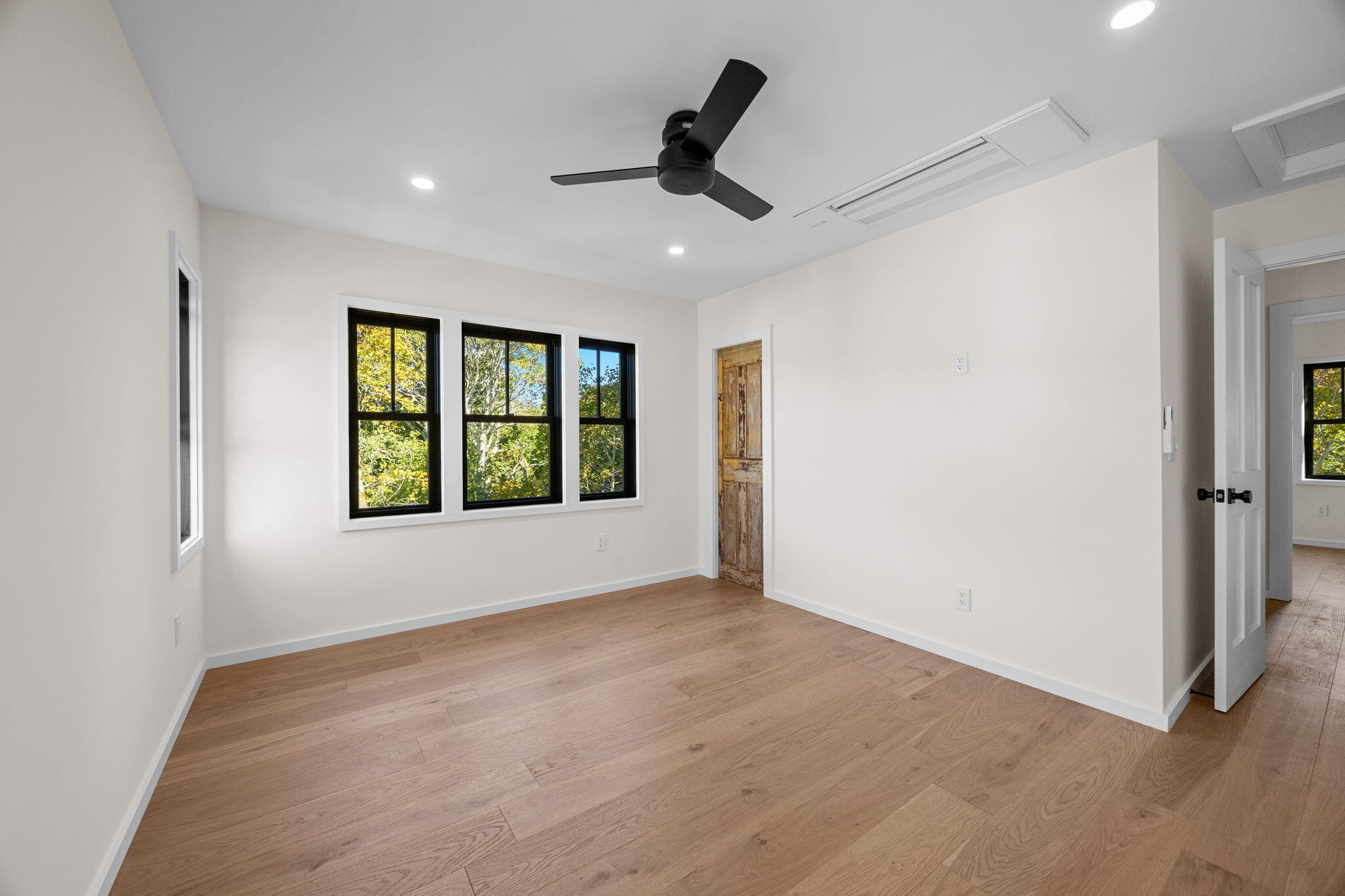  East End New Construction with Bay Views - 物件實景