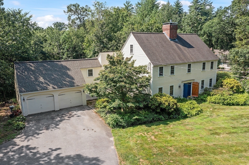 Harvard, Massachusetts, 01451, United States, 4 Bedrooms Bedrooms, ,3 BathroomsBathrooms,Residential,For Sale,1895832