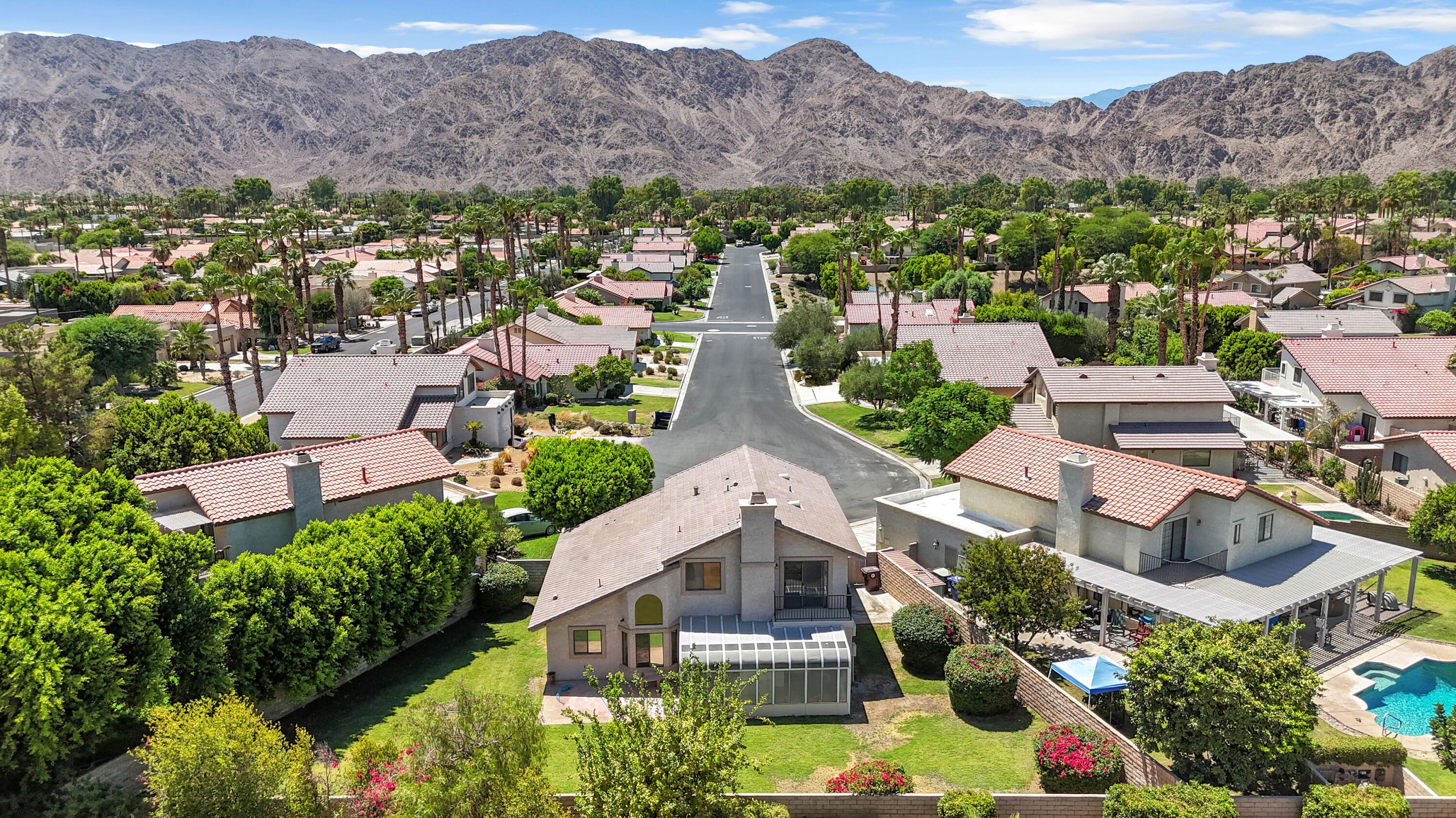 La Quinta, California, 92253, United States, 3 Bedrooms Bedrooms, ,3 BathroomsBathrooms,Residential,For Sale,1933581