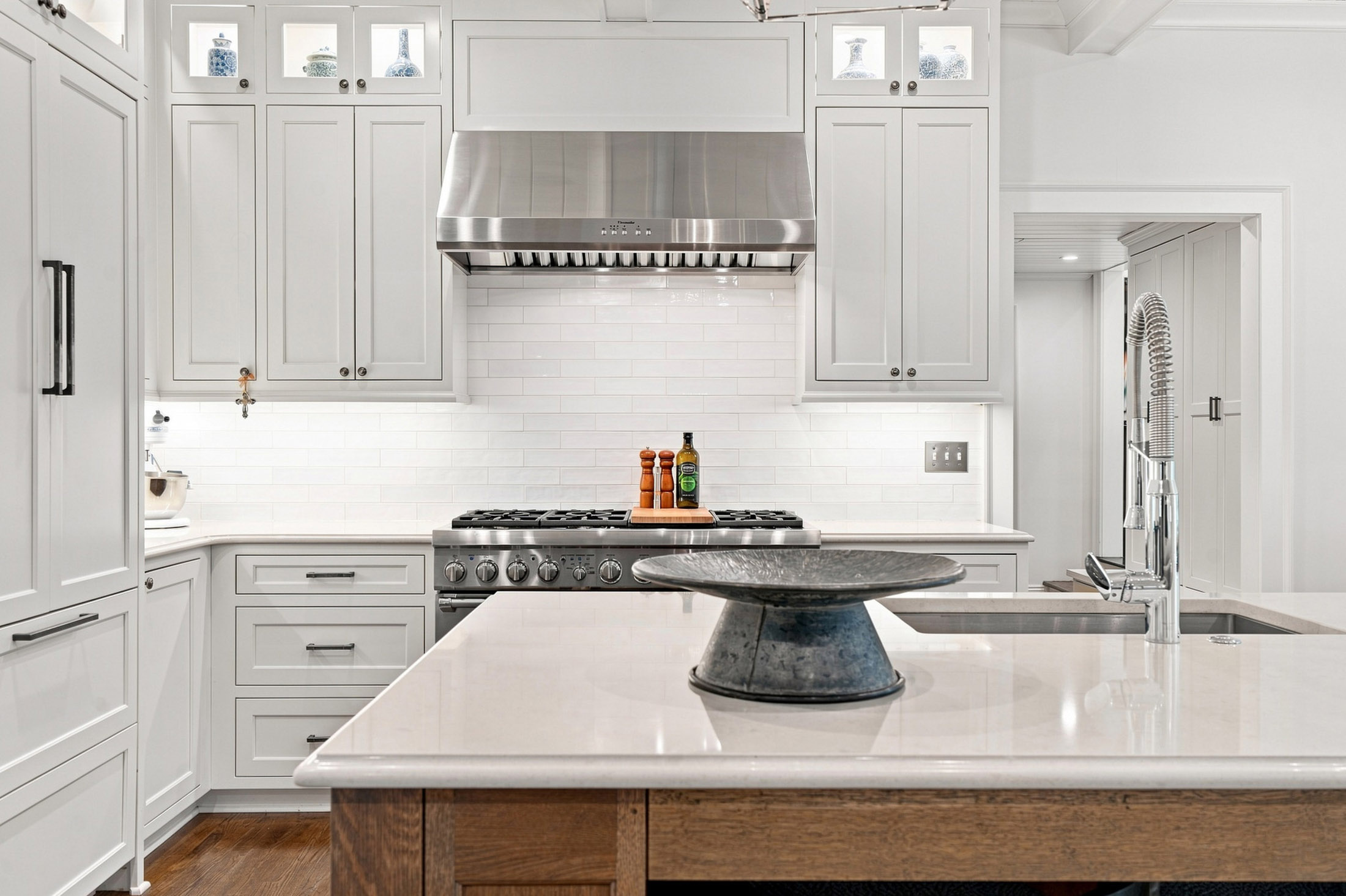  Thoughtfully Designed and Renovated Home in Londonberry Estates - 物件實景
