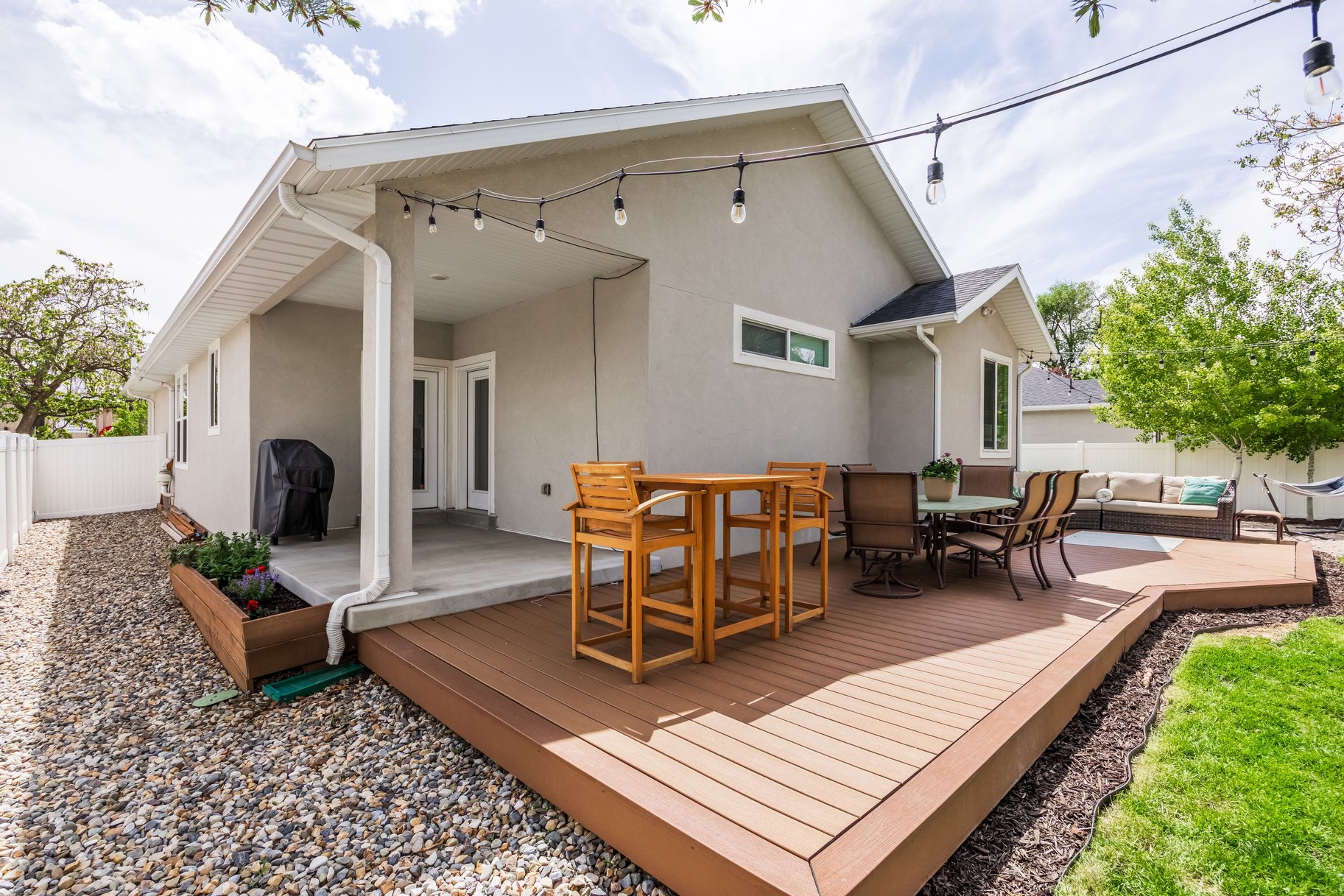  Newer Single-Level Home with Primary Suite & Stunning Backyard Retreat - 物件實景
