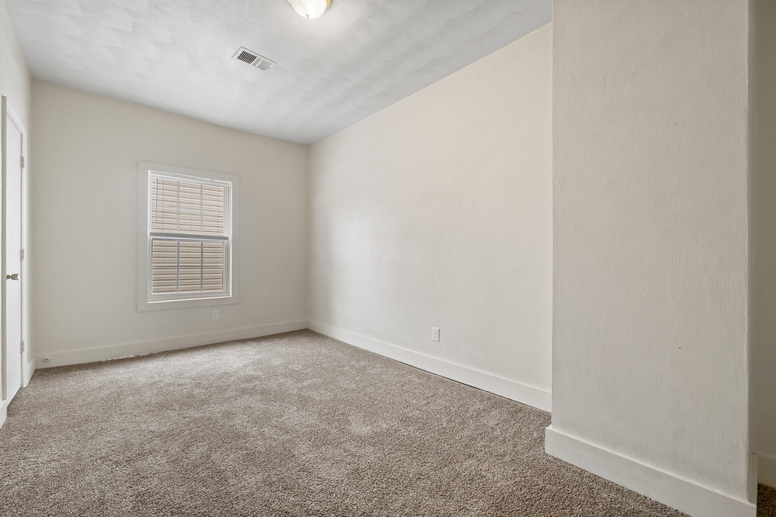 Portsmouth, Virginia, 23704, United States, ,Residential,For Sale,1776933