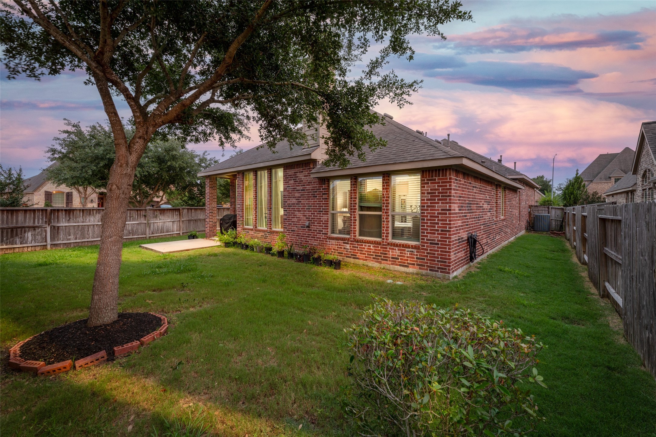 Richmond, Texas, 77407, United States, 4 Bedrooms Bedrooms, ,3 BathroomsBathrooms,Residential,For Sale,1883257