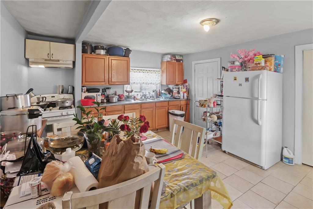 Providence, Rhode Island, 02907, United States, 10 Bedrooms Bedrooms, ,6 BathroomsBathrooms,Residential,For Sale,1844699