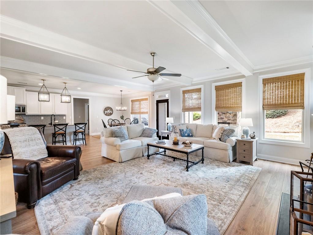 Hoschton, Georgia, 30548, United States, 5 Bedrooms Bedrooms, ,3 BathroomsBathrooms,Residential,For Sale,2000430