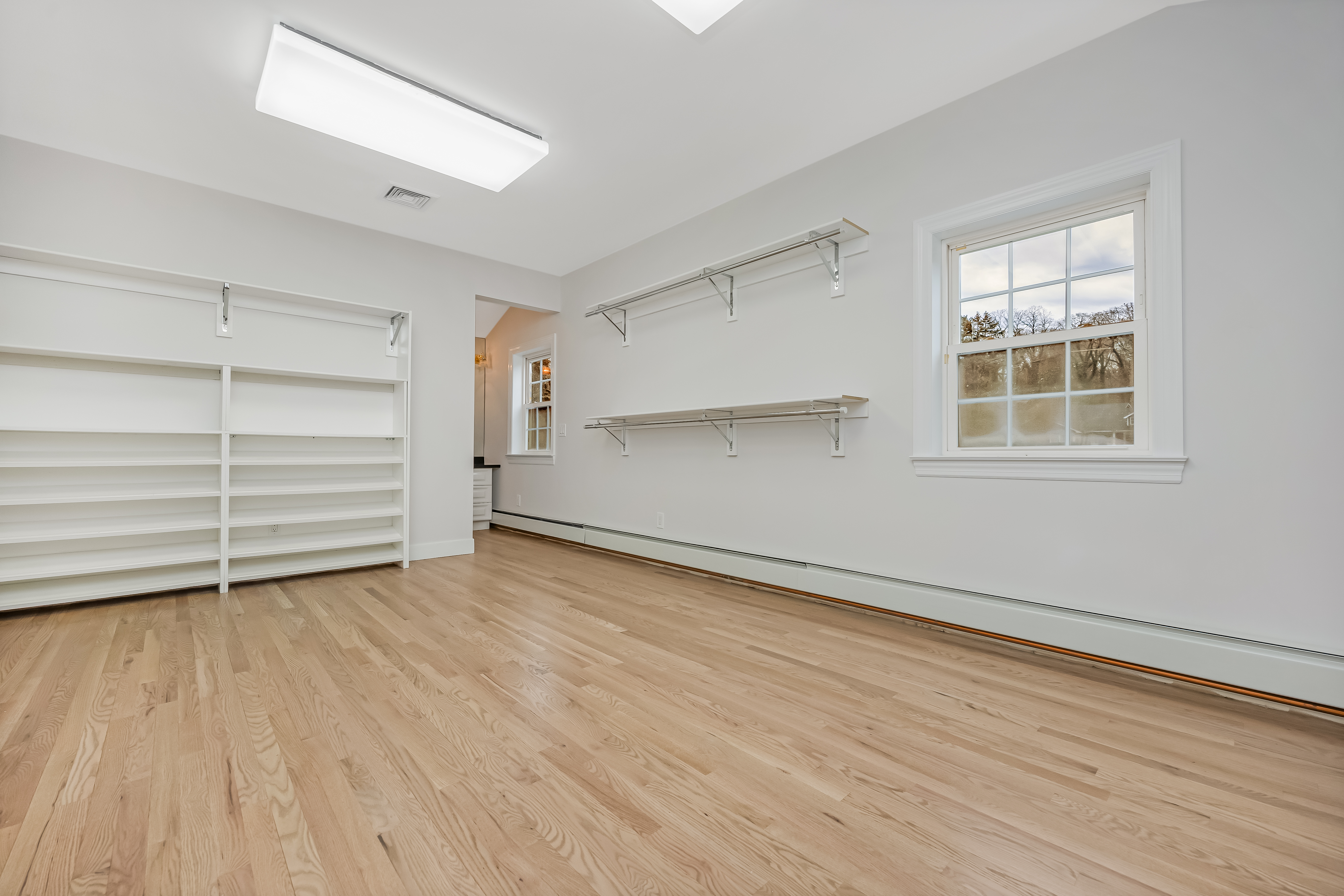 Brookville, New York, 11545, United States, 6 Bedrooms Bedrooms, ,7 BathroomsBathrooms,Residential,For Sale,2010042