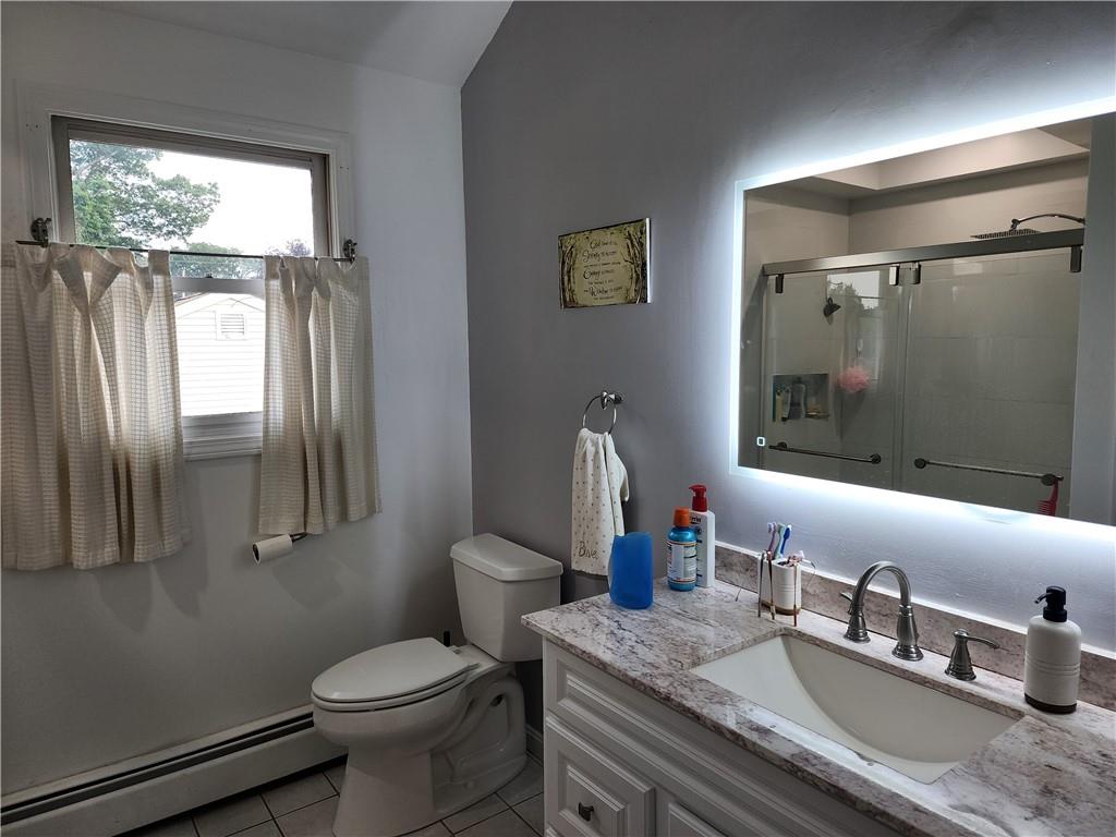 North Providence, Rhode Island, 02904, United States, 3 Bedrooms Bedrooms, ,3 BathroomsBathrooms,Residential,For Sale,1930462