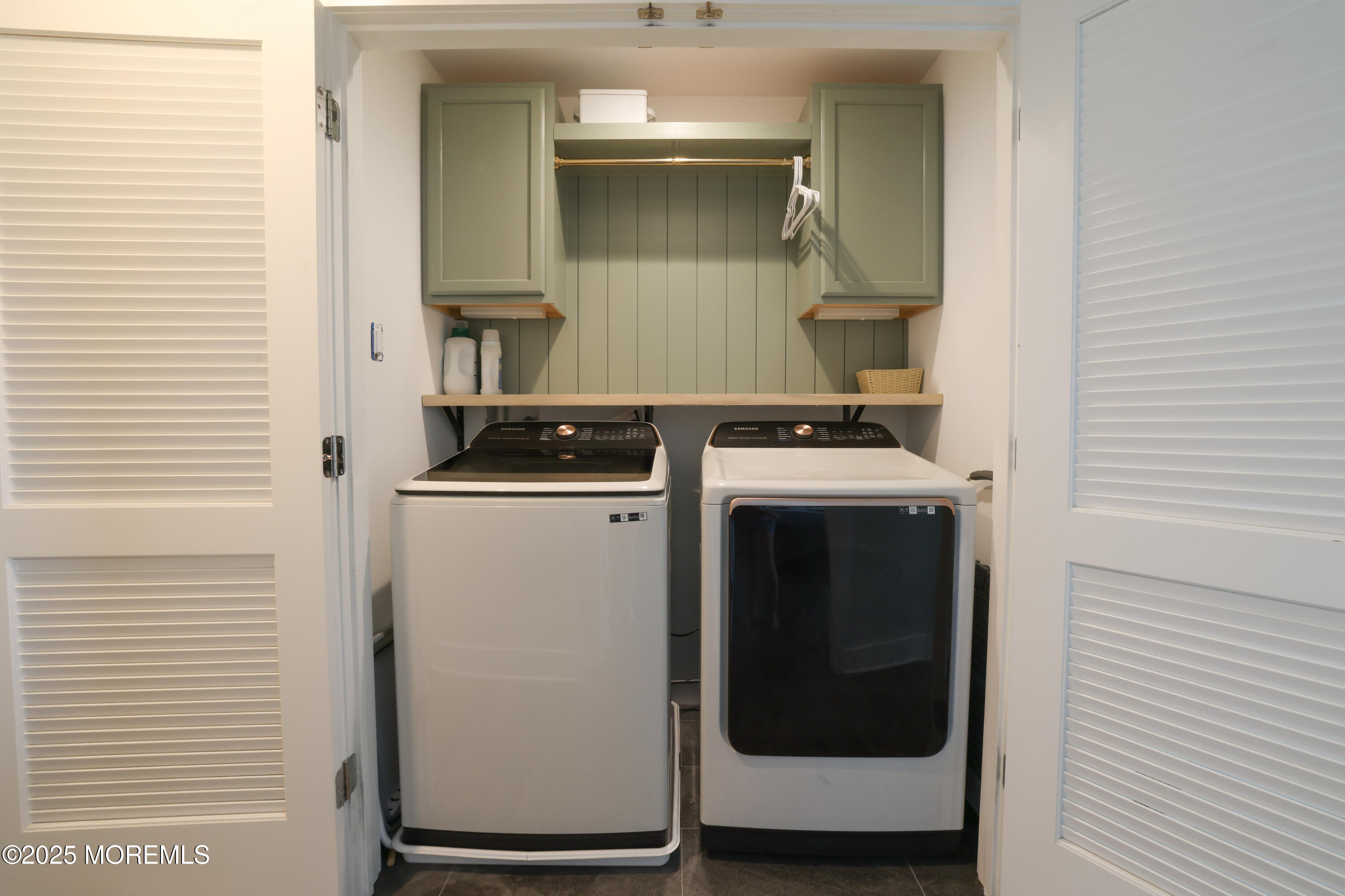 Little Egg Harbor, New Jersey, 08087, United States, 4 Bedrooms Bedrooms, ,3 BathroomsBathrooms,Residential,For Sale,1917803