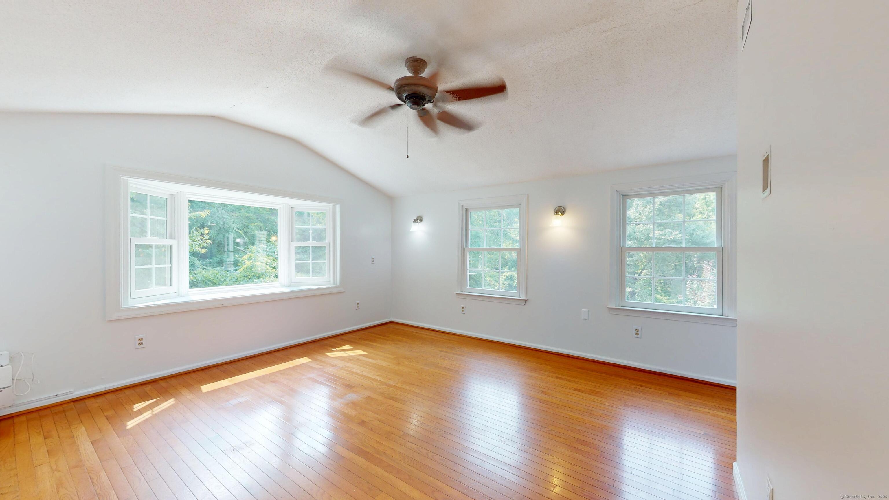 West Hartford, Connecticut, 06107, United States, 5 Bedrooms Bedrooms, ,3 BathroomsBathrooms,Residential,For Sale,1876446