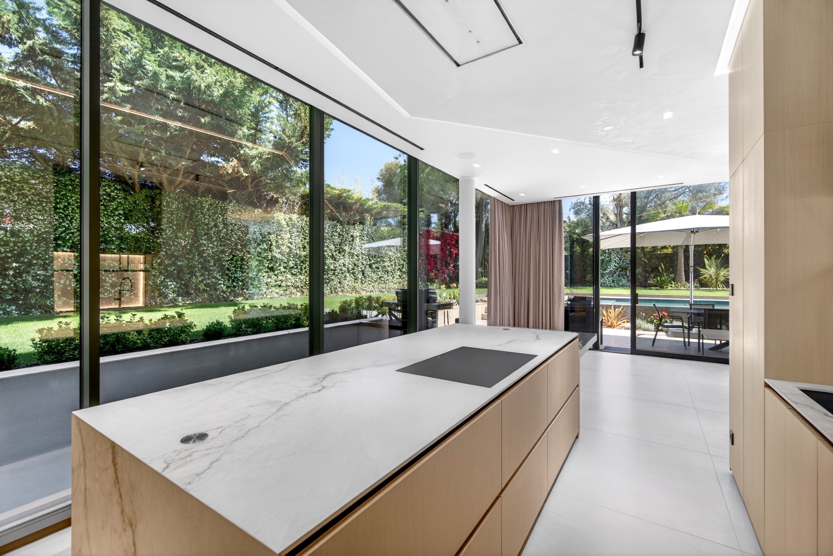  New contemporary luxury villa within a private estate in Cap d’Antibes, walking… - 物件實景
