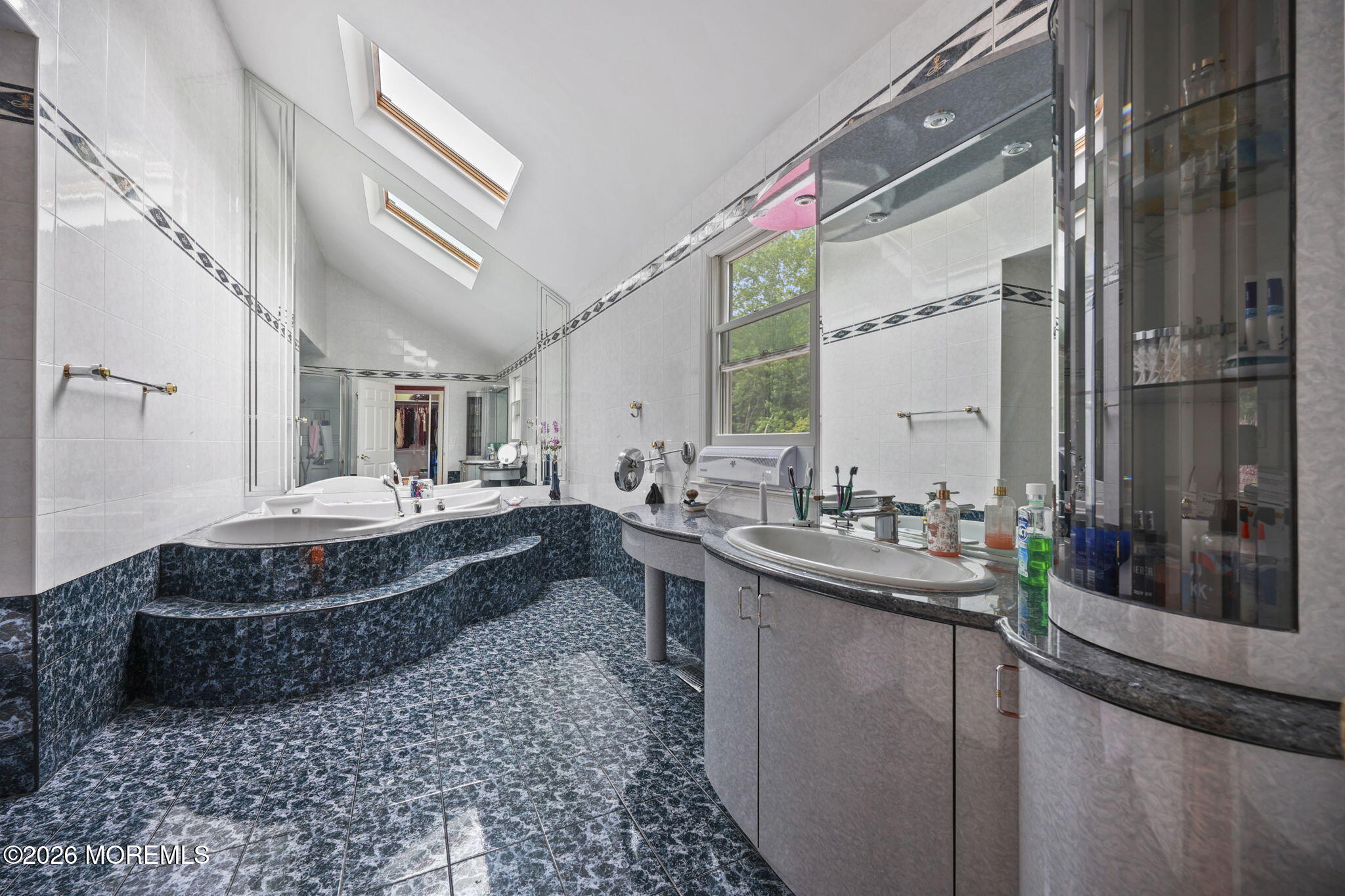 Marlboro, New Jersey, 07746, United States, 4 Bedrooms Bedrooms, ,4 BathroomsBathrooms,Residential,For Sale,2049108