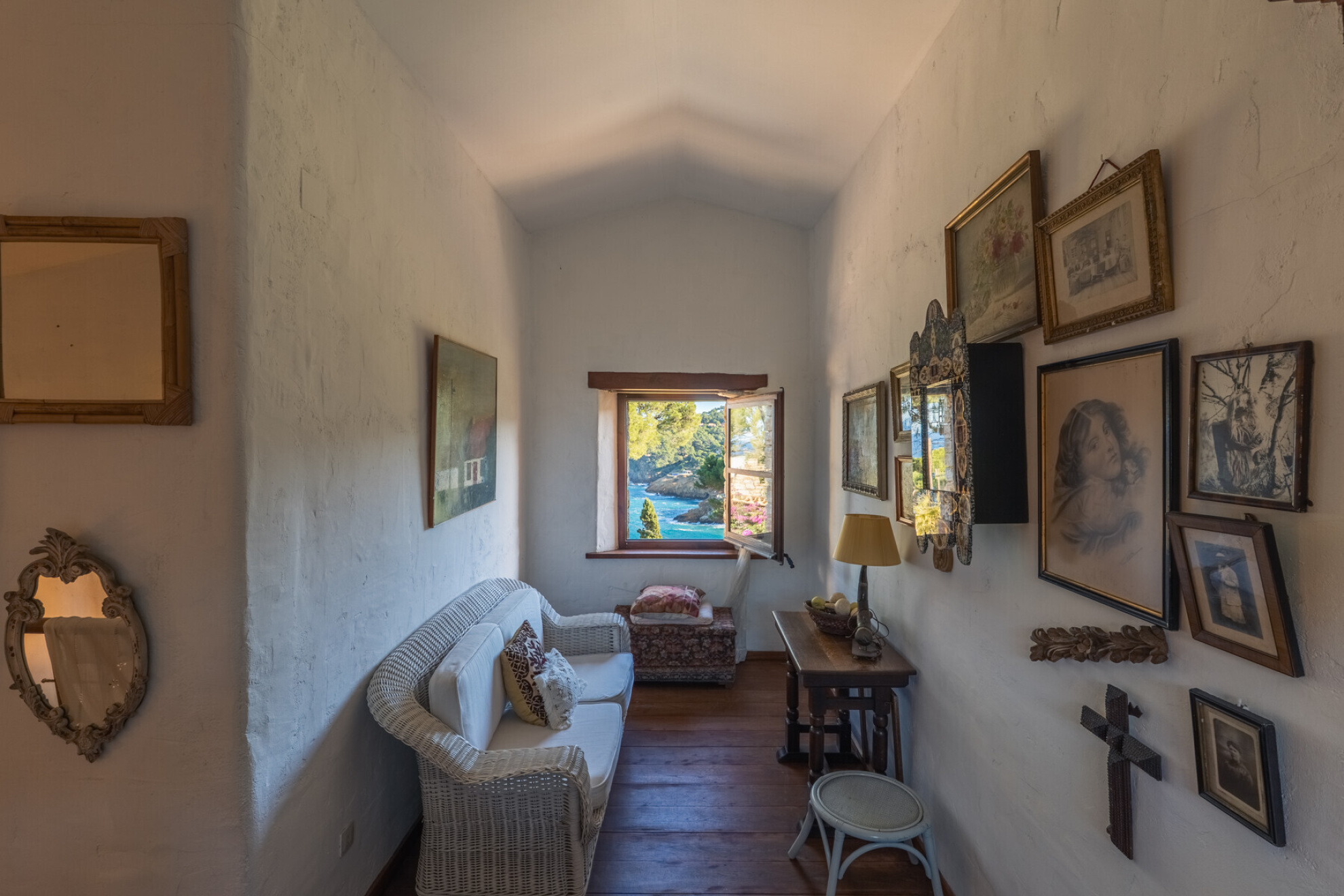  Unique property with sea views in Sa Riera, Begur - 物件實景