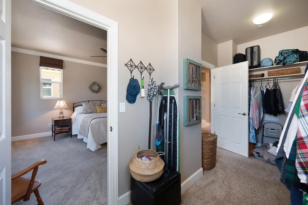 Folsom, California, 95630, United States, 2 Bedrooms Bedrooms, ,3 BathroomsBathrooms,Residential,For Sale,1917573