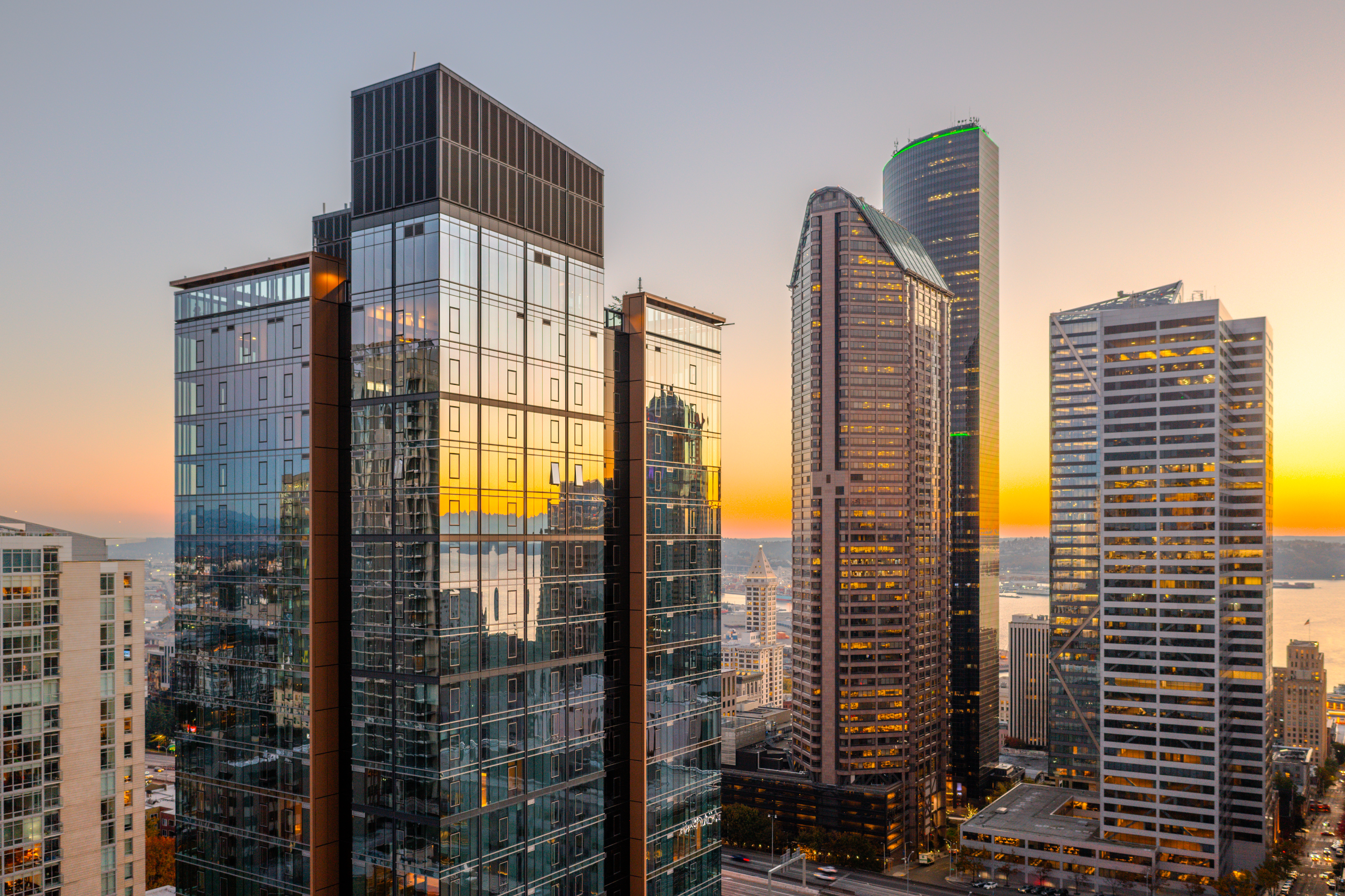  800 Columbia Street #1801 , Seattle, WA 98104 - 物件實景