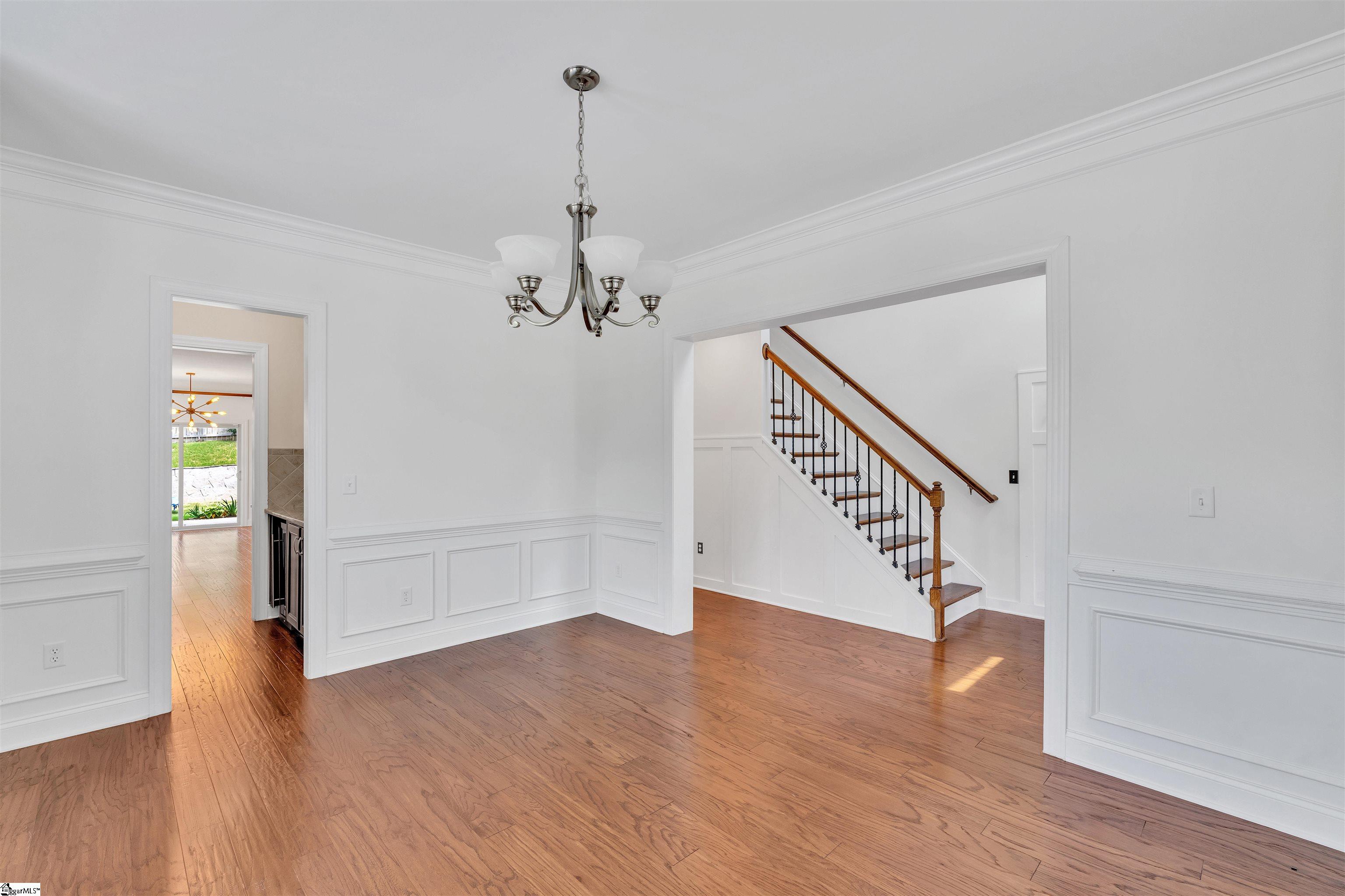 Greenville, South Carolina, 29615, United States, 5 Bedrooms Bedrooms, ,4 BathroomsBathrooms,Residential,For Sale,1827881