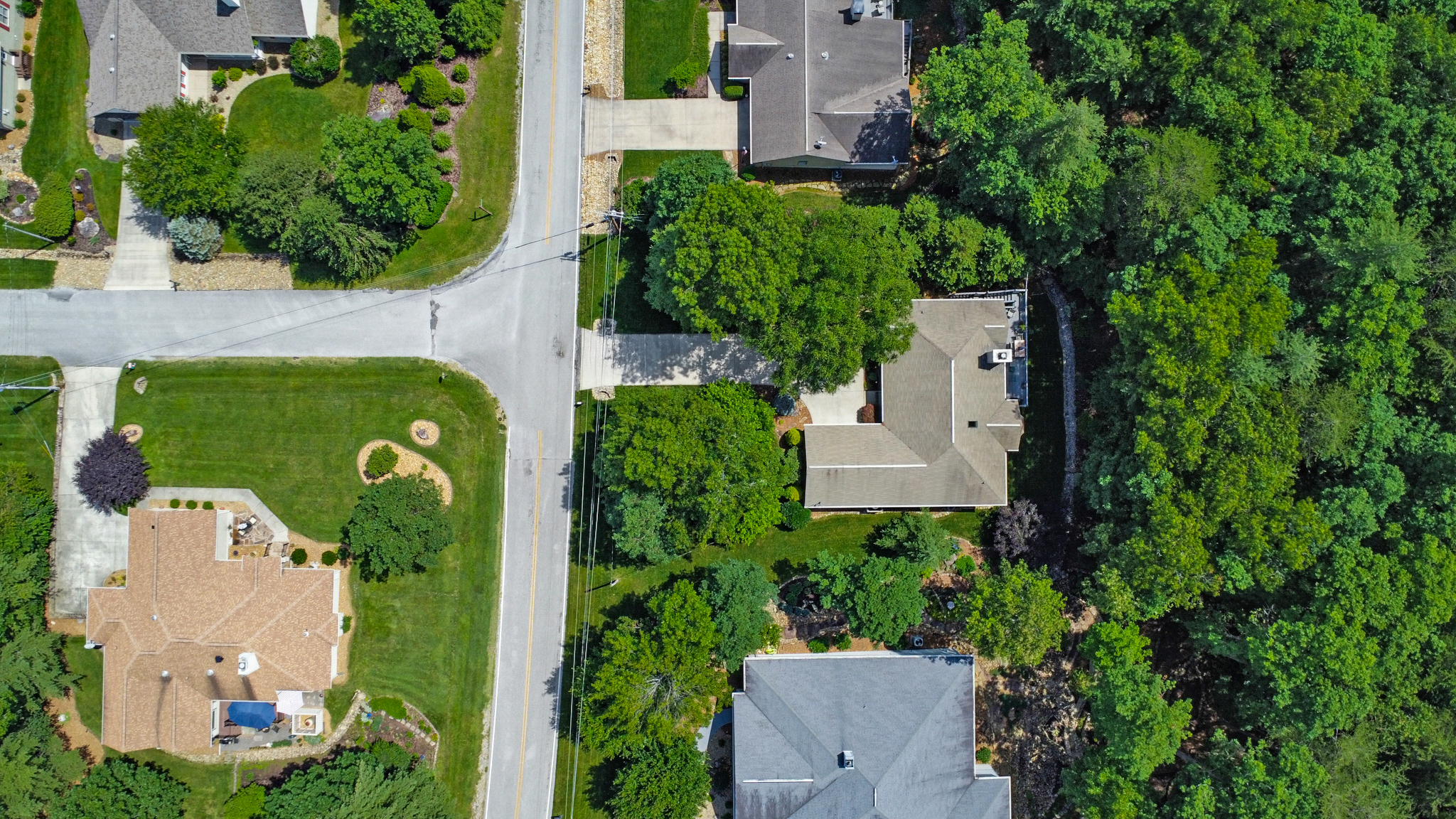 Crossville, Tennessee, 38558, United States, 3 Bedrooms Bedrooms, ,2 BathroomsBathrooms,Residential,For Sale,1975656