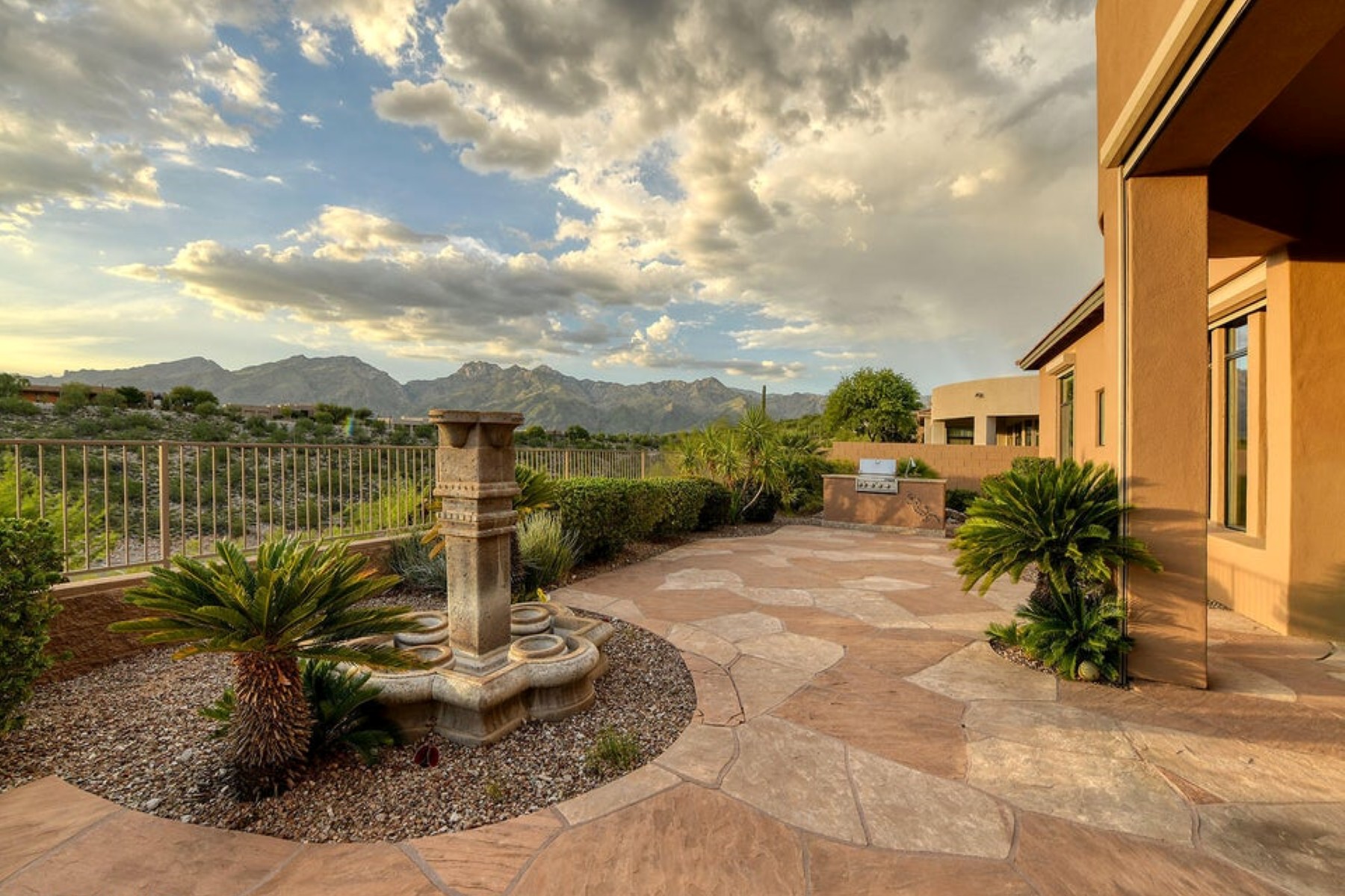  4055 N Black Rock Drive¦Tucson, AZ - 物件實景