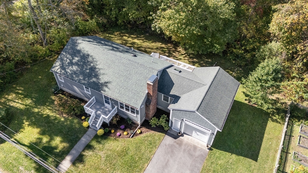 Mattapoisett, Massachusetts, 02739, United States, 3 Bedrooms Bedrooms, ,2 BathroomsBathrooms,Residential,For Sale,1987797