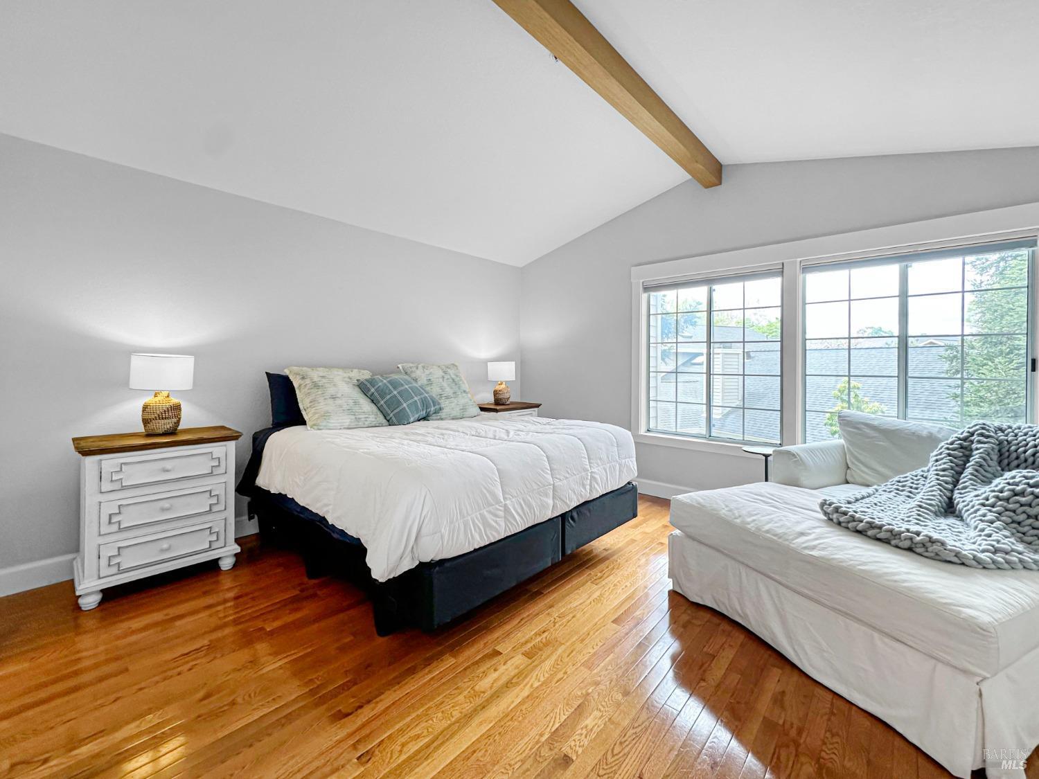 Napa, California, 94558, United States, 2 Bedrooms Bedrooms, ,3 BathroomsBathrooms,Residential,For Sale,1950858