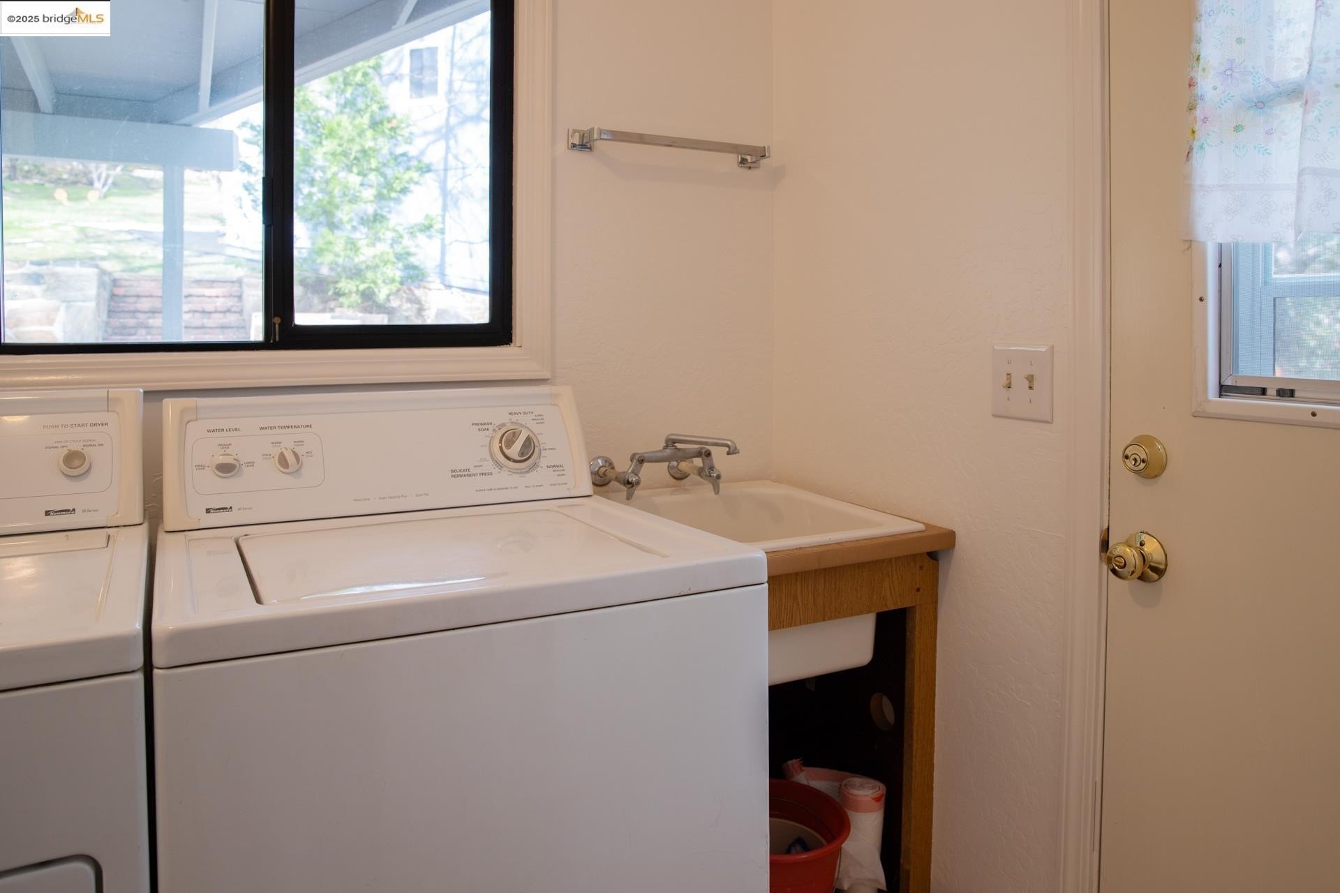 Twain Harte, California, 95383, United States, 3 Bedrooms Bedrooms, ,2 BathroomsBathrooms,Residential,For Sale,1976864