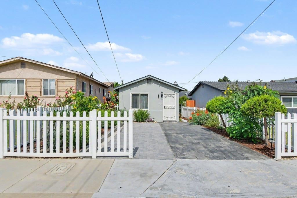 14th St, Imperial Beach, CA 91932