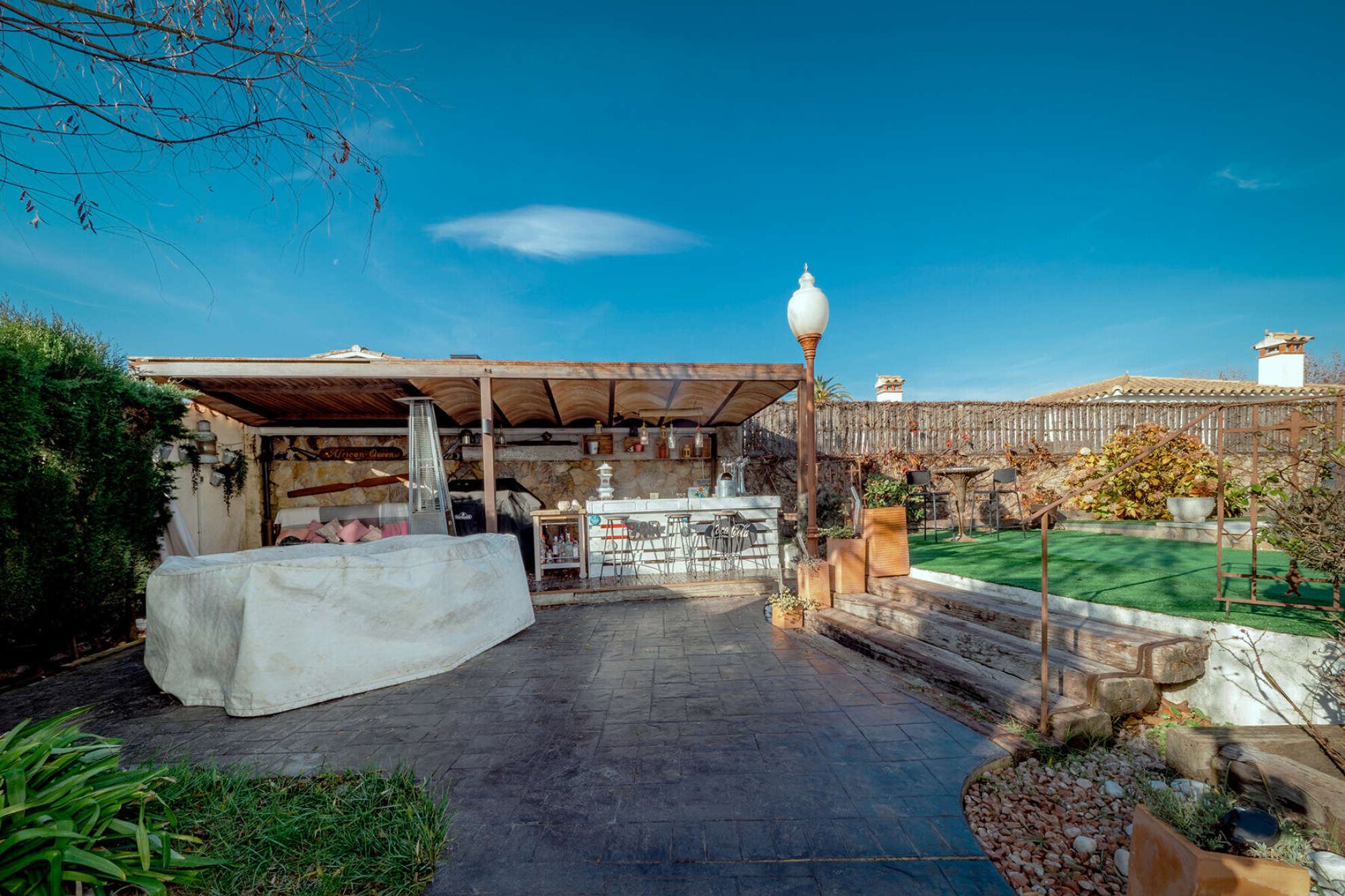  Exclusive Mediterranean Villa in Prime Empuriabrava Location - 物件實景