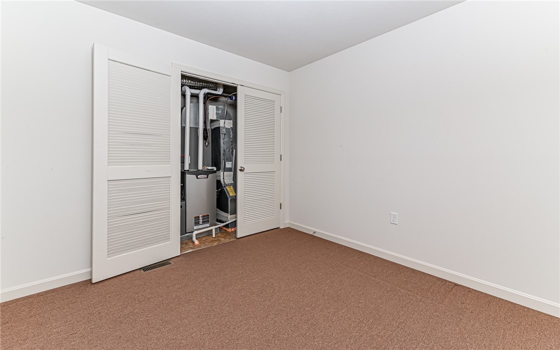 Richland, Pennsylvania, 15044, United States, 3 Bedrooms Bedrooms, ,3 BathroomsBathrooms,Residential,For Sale,1991819