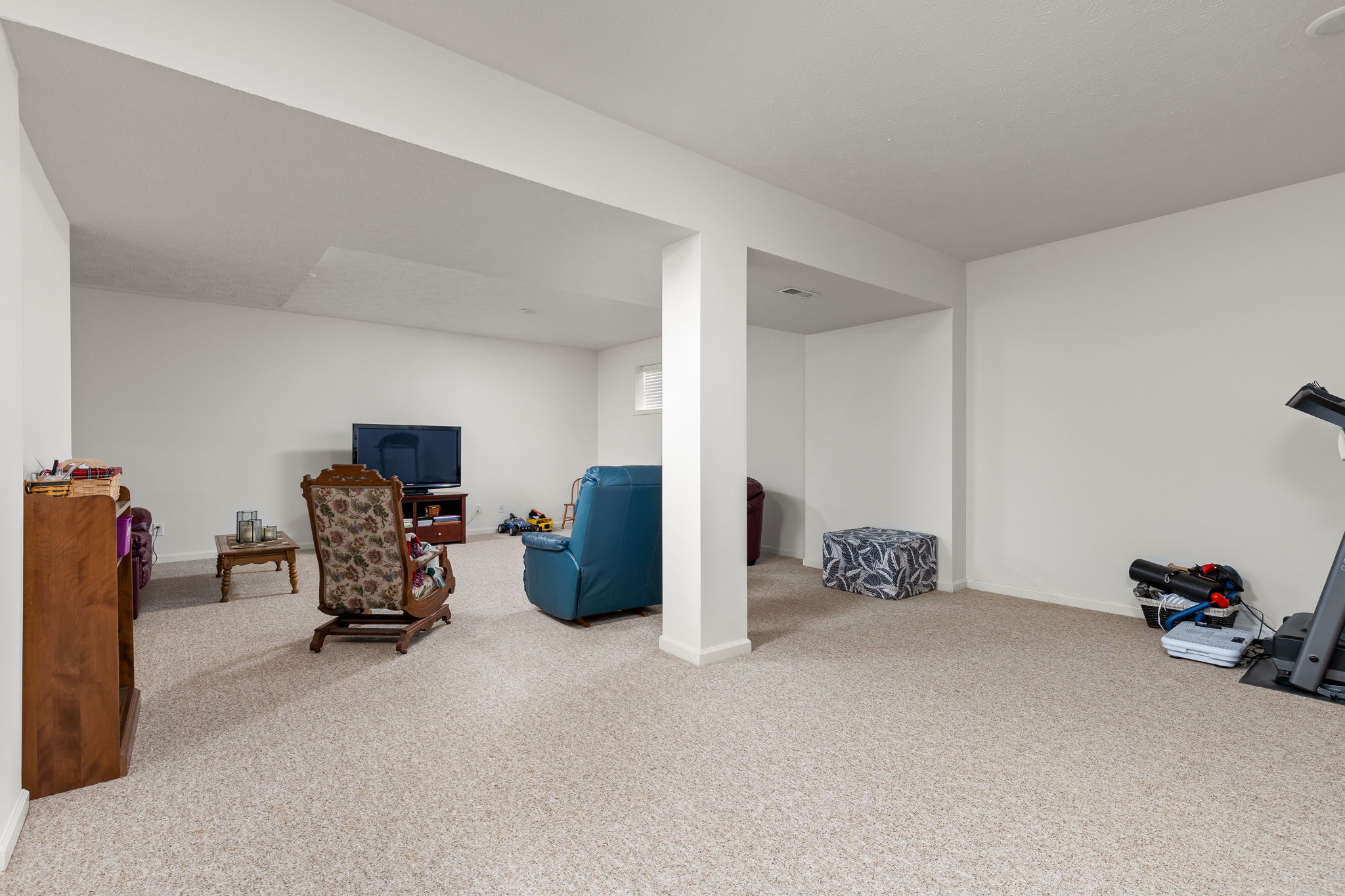  Meticulously Maintained Brick Home in Desirable Zionsville Location - 物件實景