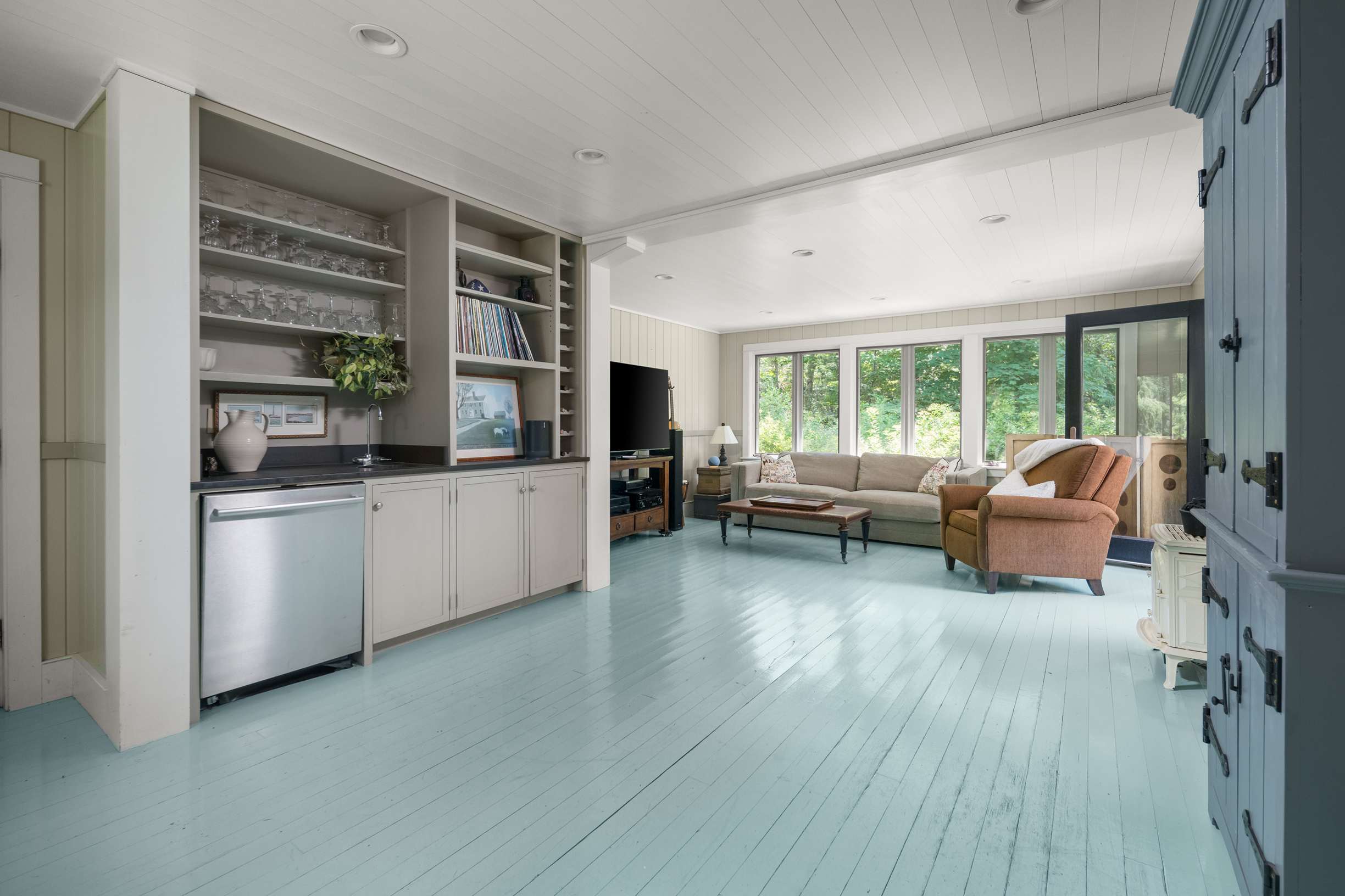  Elegant Shingled Maine Cottage with Modern Flair on 2.63 Acres in York - 物件實景