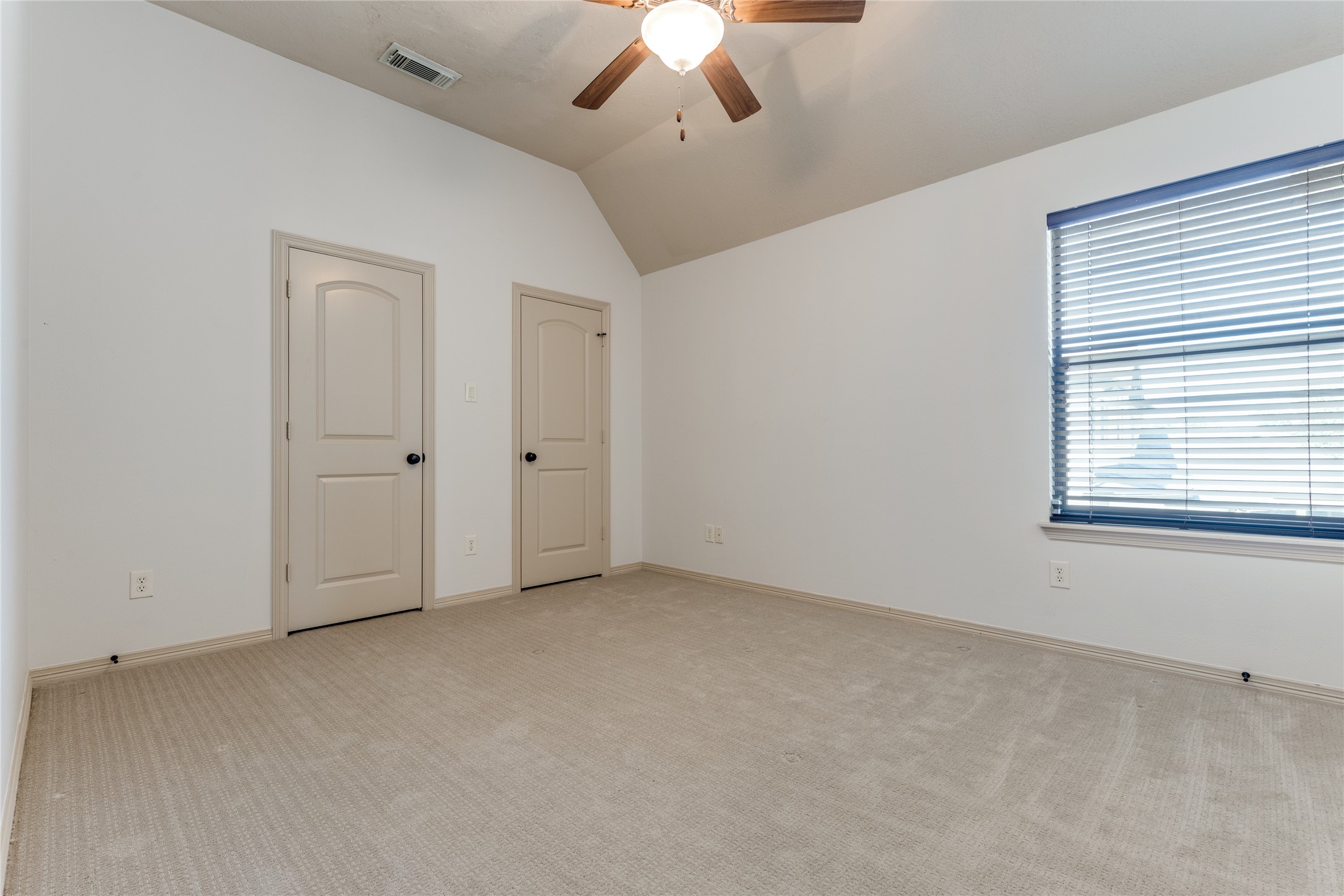 Spring, Texas, 77389, United States, 4 Bedrooms Bedrooms, ,7 BathroomsBathrooms,Residential,For Sale,1917972