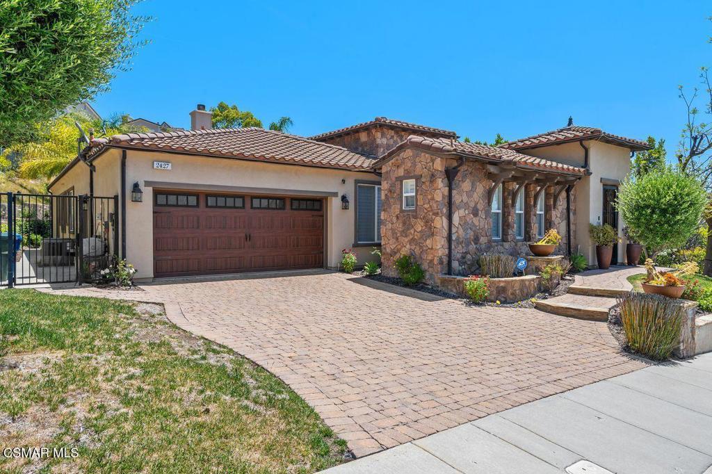Thousand Oaks, California, 91362, United States, 4 Bedrooms Bedrooms, ,3 BathroomsBathrooms,Residential,For Sale,1926515