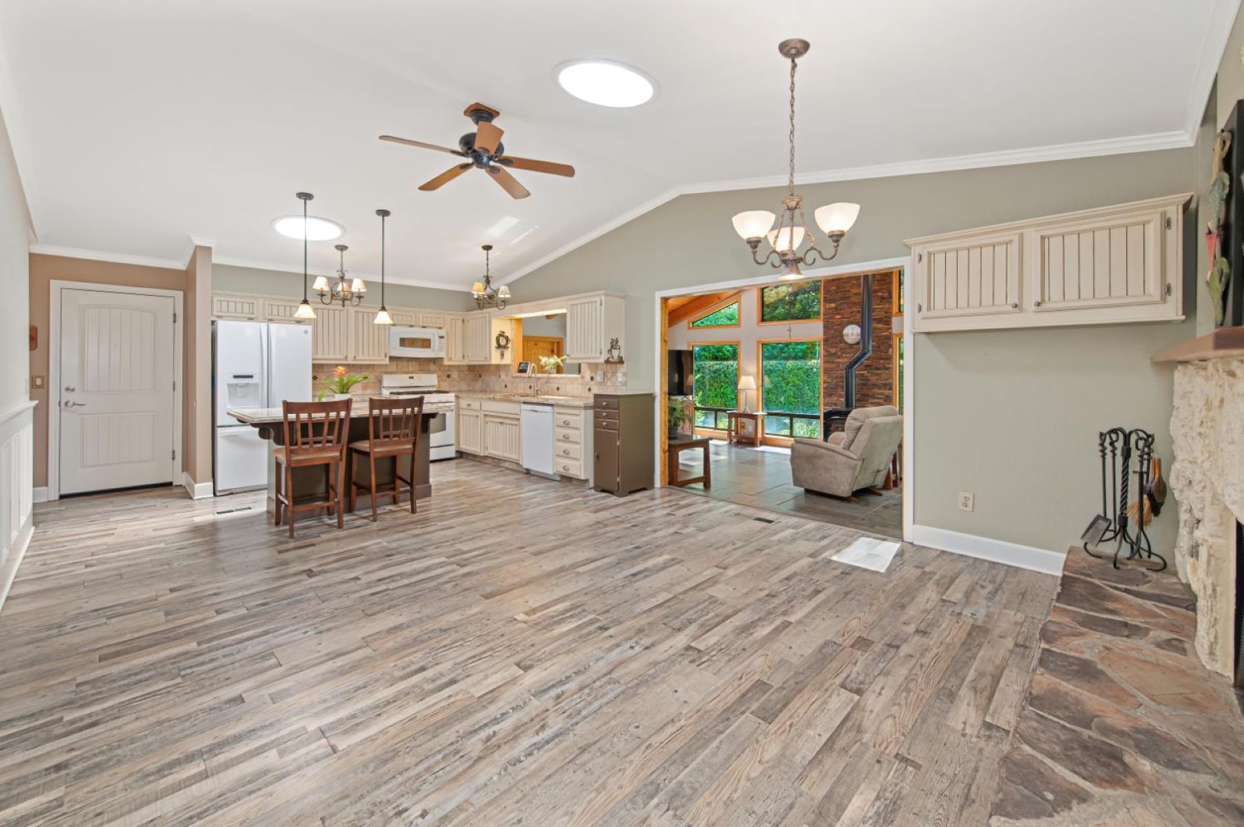  5125 Thomas Drive, Auburn, CA 95602 - 物件實景