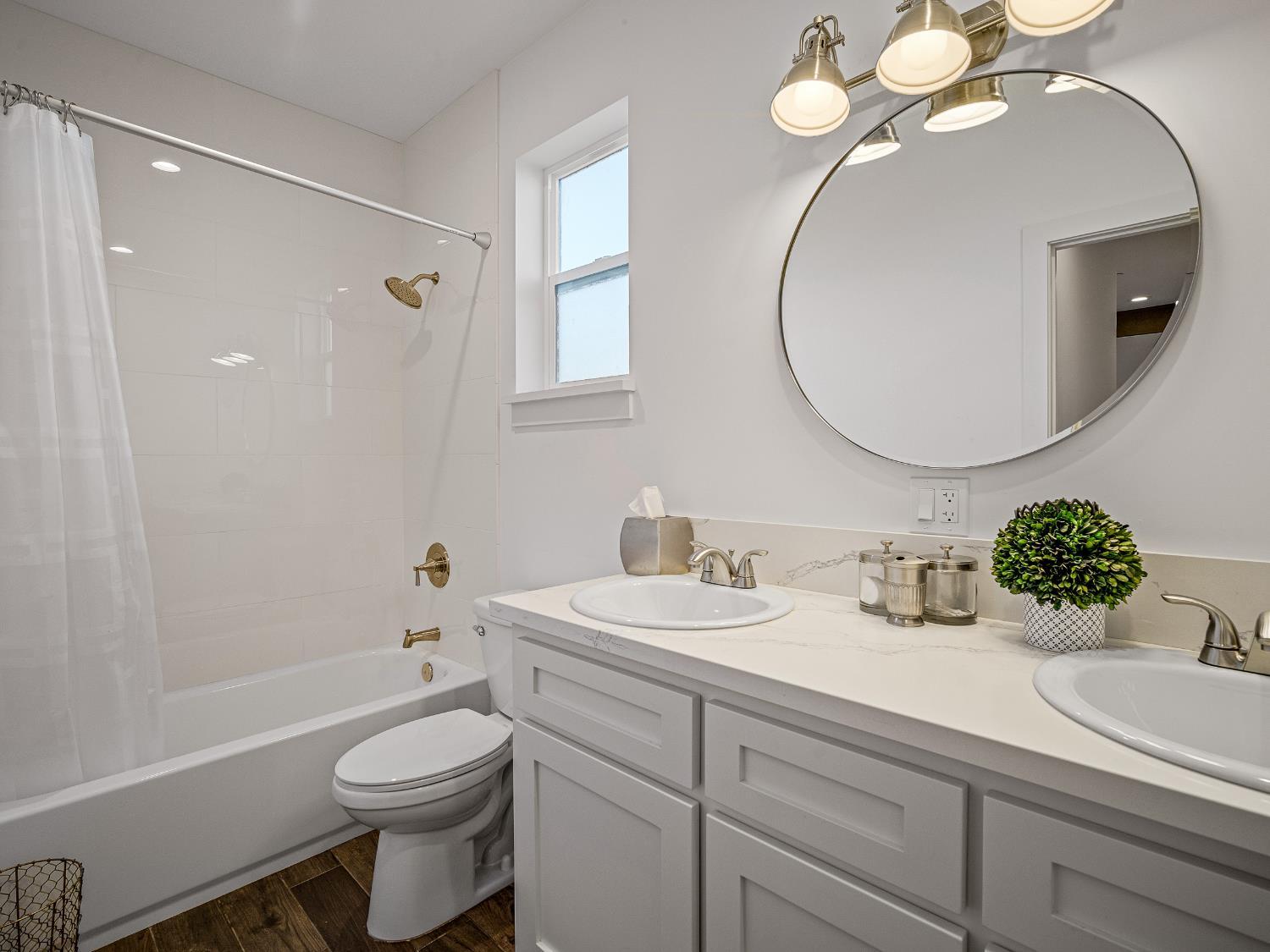 Garden Valley, California, 95633, United States, 3 Bedrooms Bedrooms, ,3 BathroomsBathrooms,Residential,For Sale,2005117