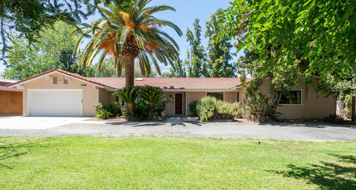 Madera, California, 93636, United States, 4 Bedrooms Bedrooms, ,3 BathroomsBathrooms,Residential,For Sale,1914186