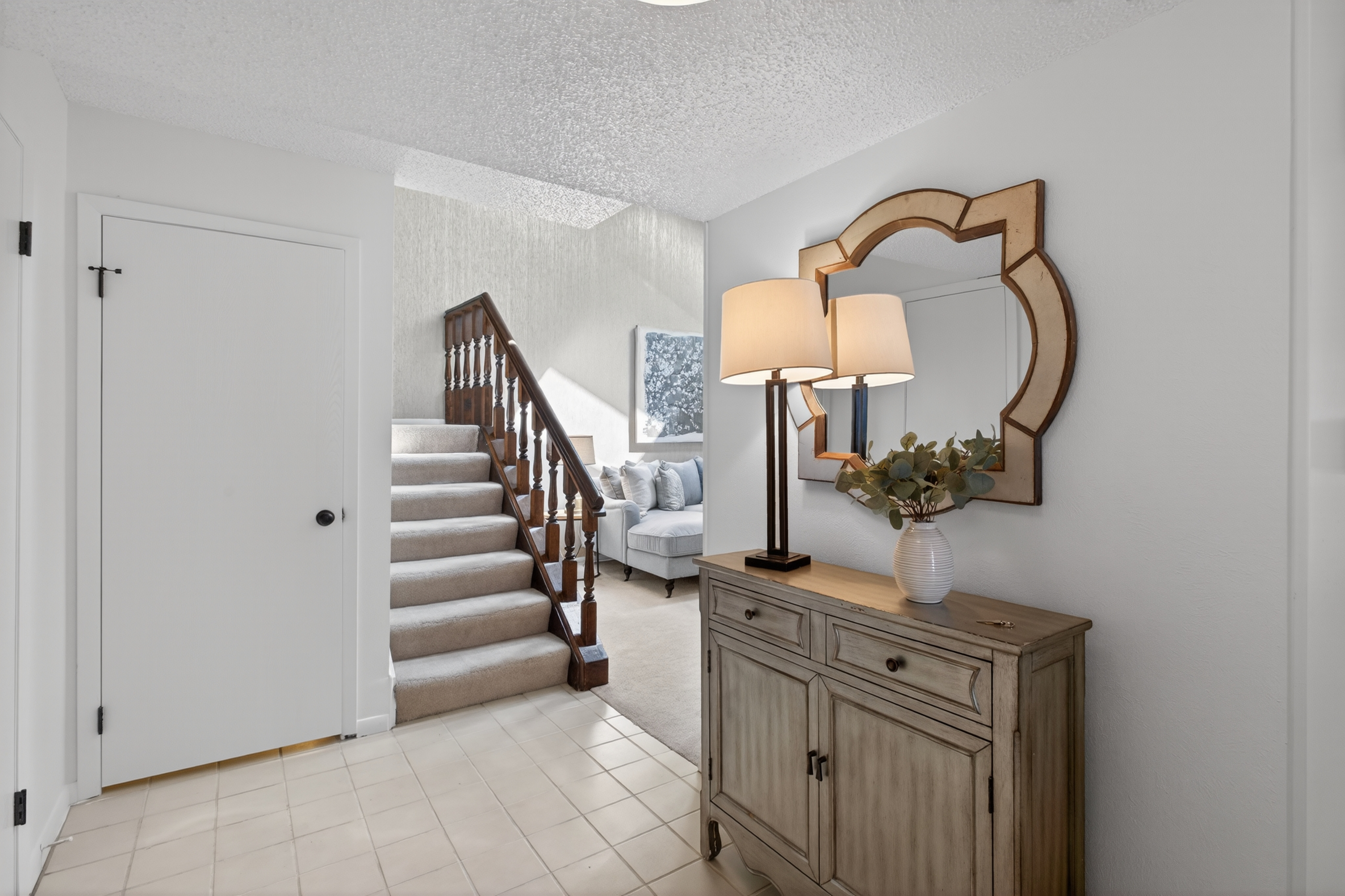  Beautifully maintained end unit in the Fairway 16 community of Heatheridge - 物件實景