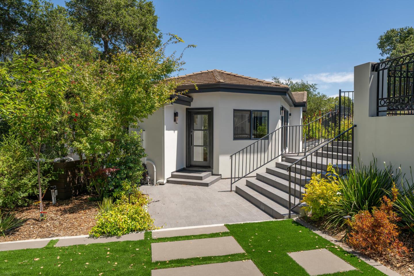 Woodside, California, 94062, United States, 4 Bedrooms Bedrooms, ,5 BathroomsBathrooms,Residential,For Sale,1911860